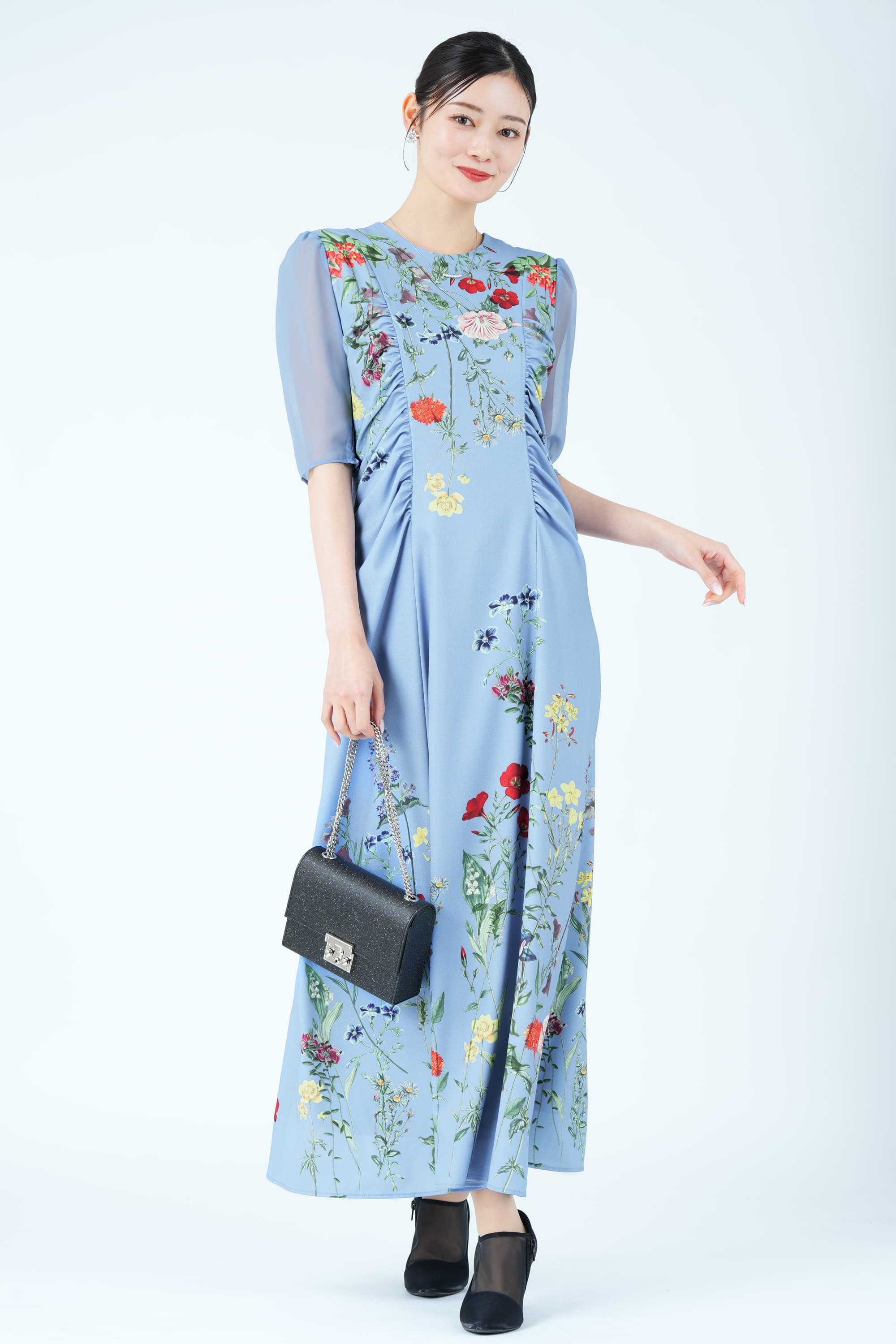 水色のアンティークドレスとボンネット Ameri VINTAGE ボタニカルブルーム柄ブルードレス (M) をレンタル