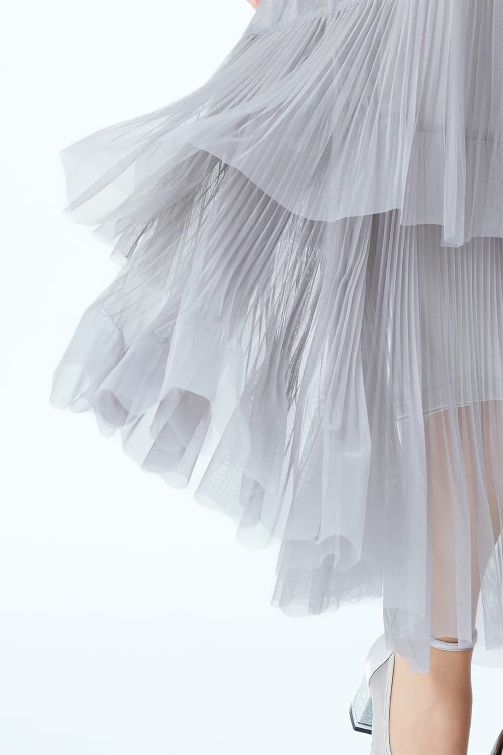 アシメティアードチュールグレードレス