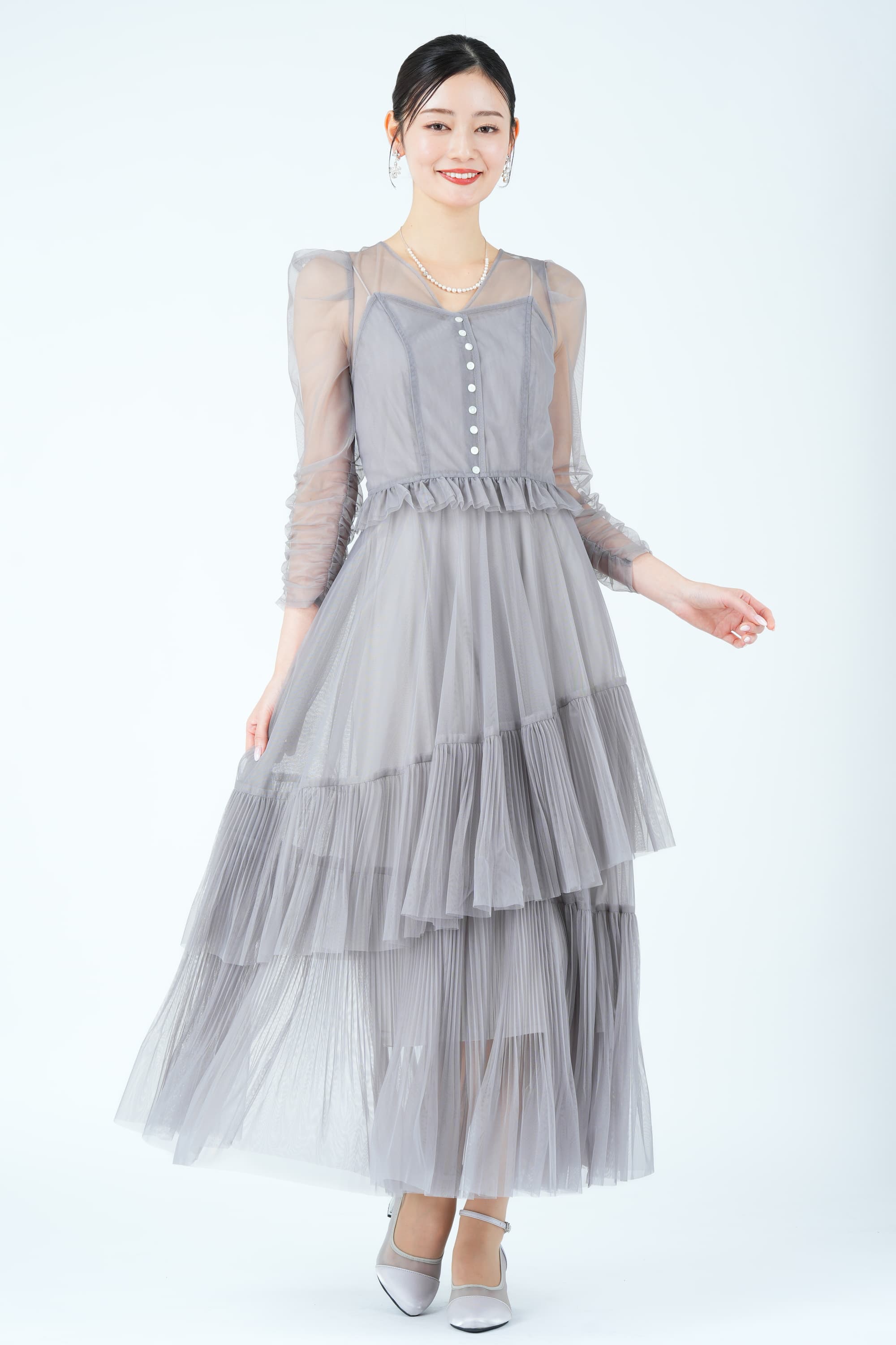 アシメティアードチュールグレードレス