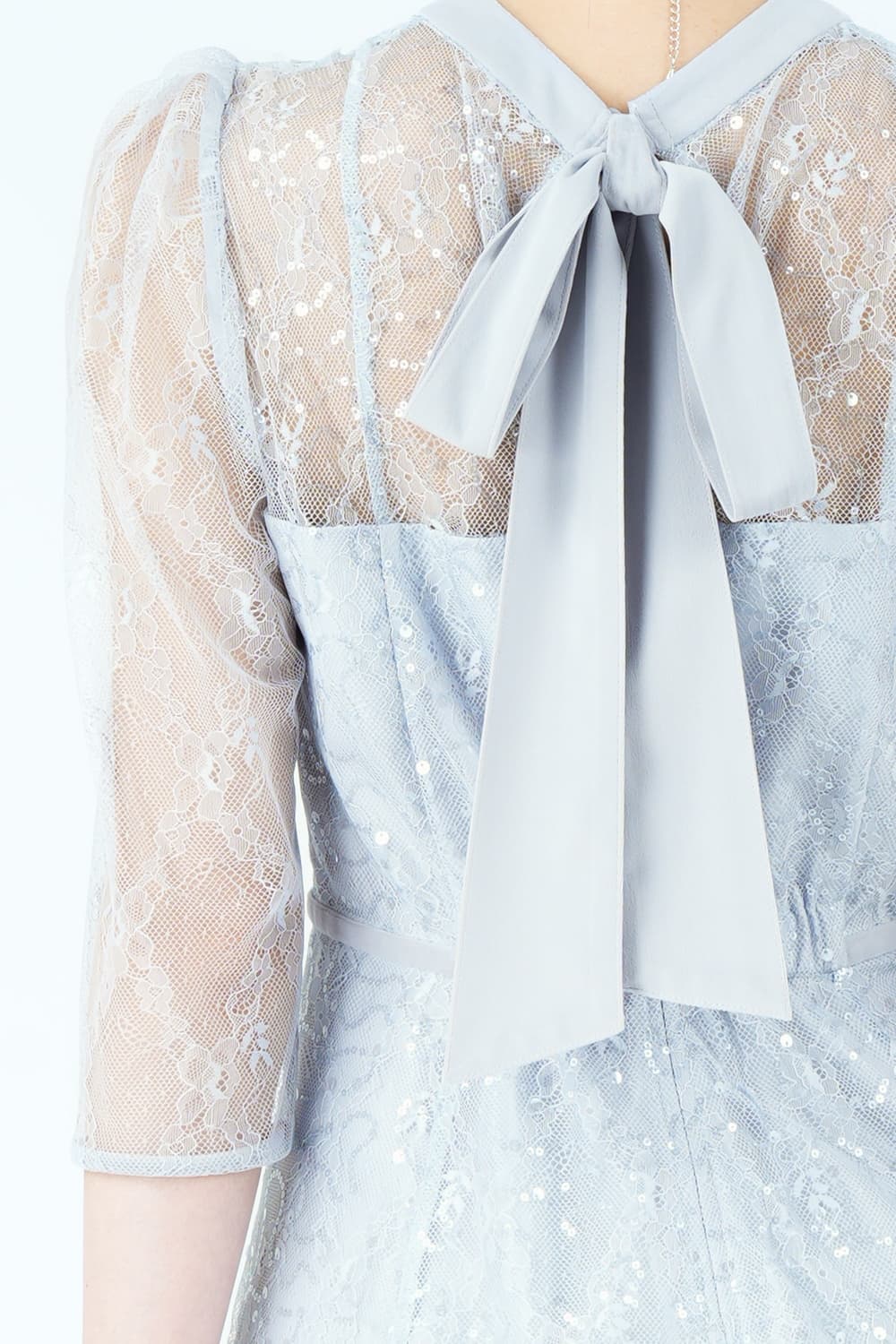 フラワー柄スパンコールレースサックスブルードレス