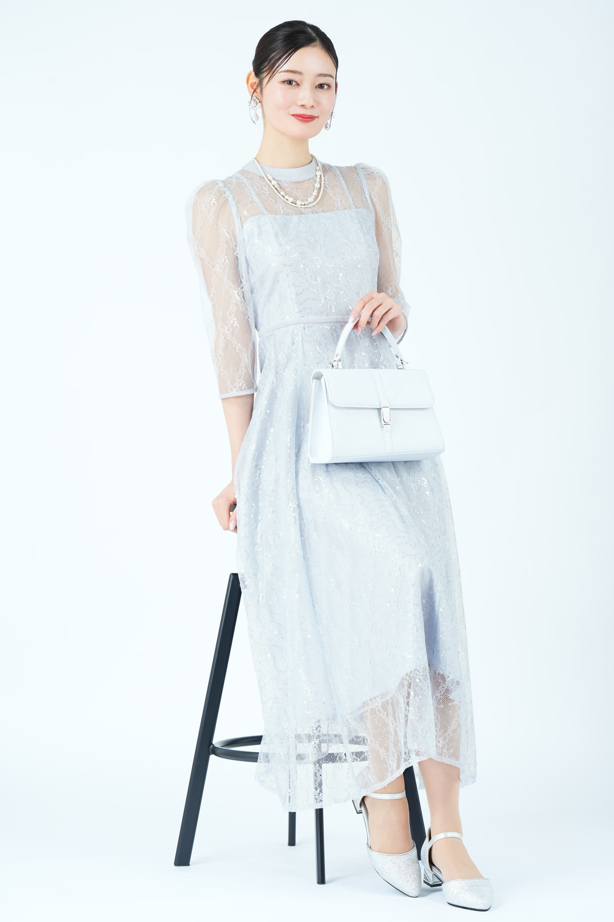 ka新品タグ付き　SNIDEL スパンコールレースドレス 1サイズ SNIDEL スパンコール刺繍ラベンダードレス (S〜M) をレンタル - 結婚式