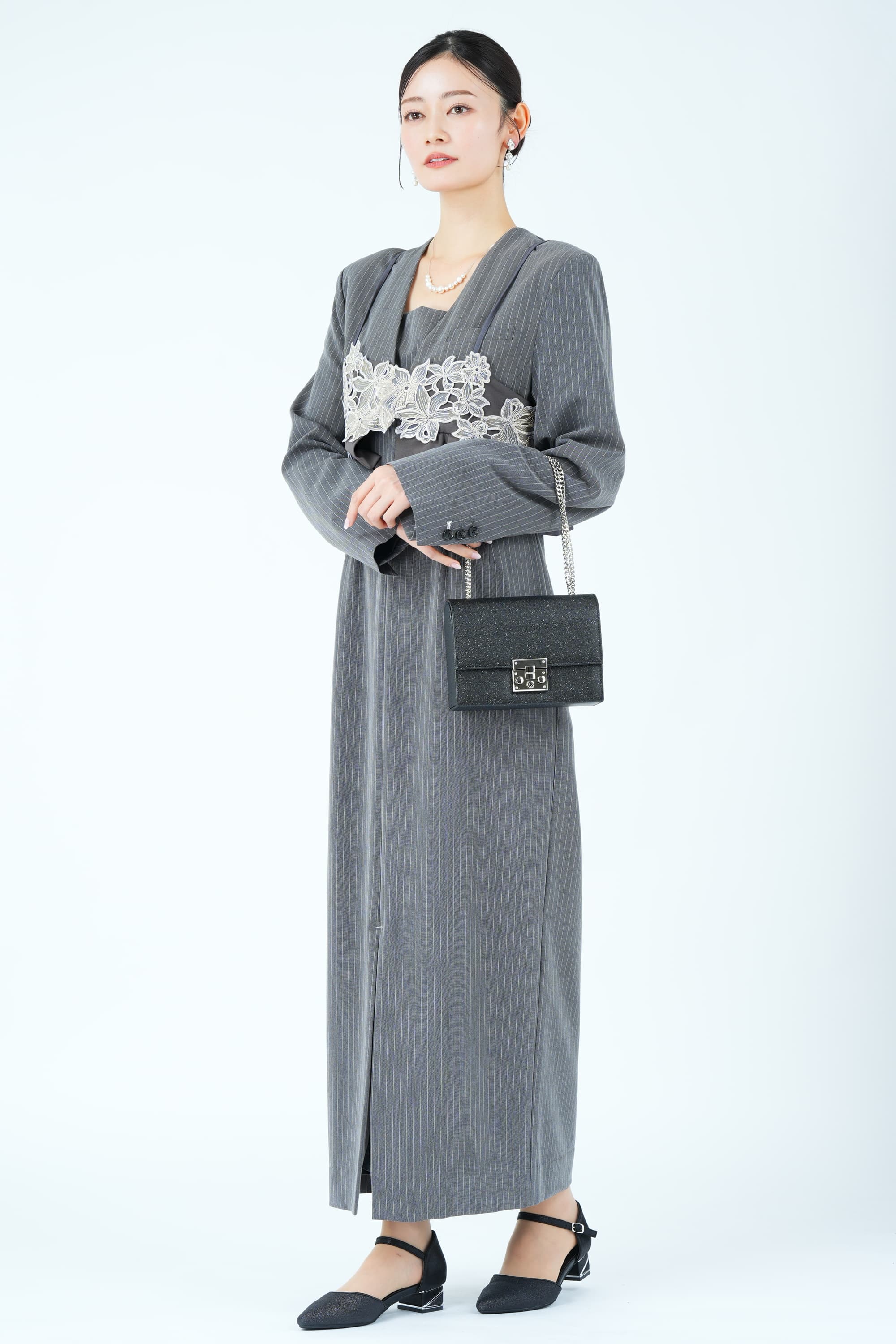 刺繍ビスチェ&times;テーラードピンストライプグレードレス