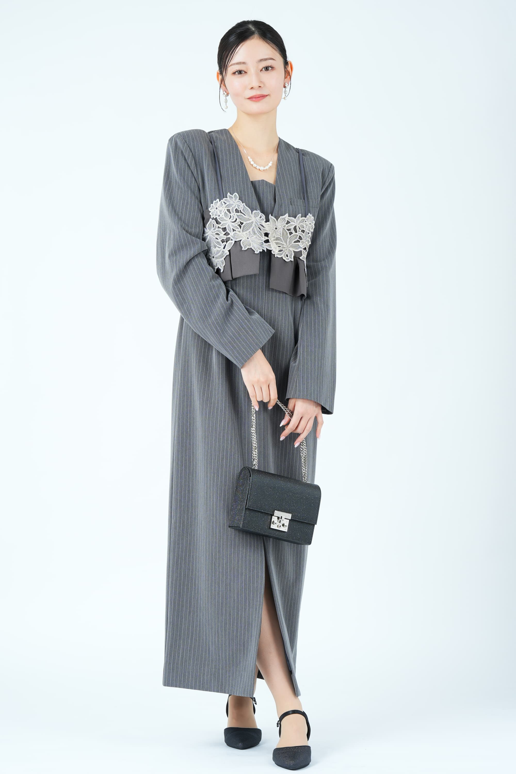 刺繍ビスチェ&times;テーラードピンストライプグレードレス