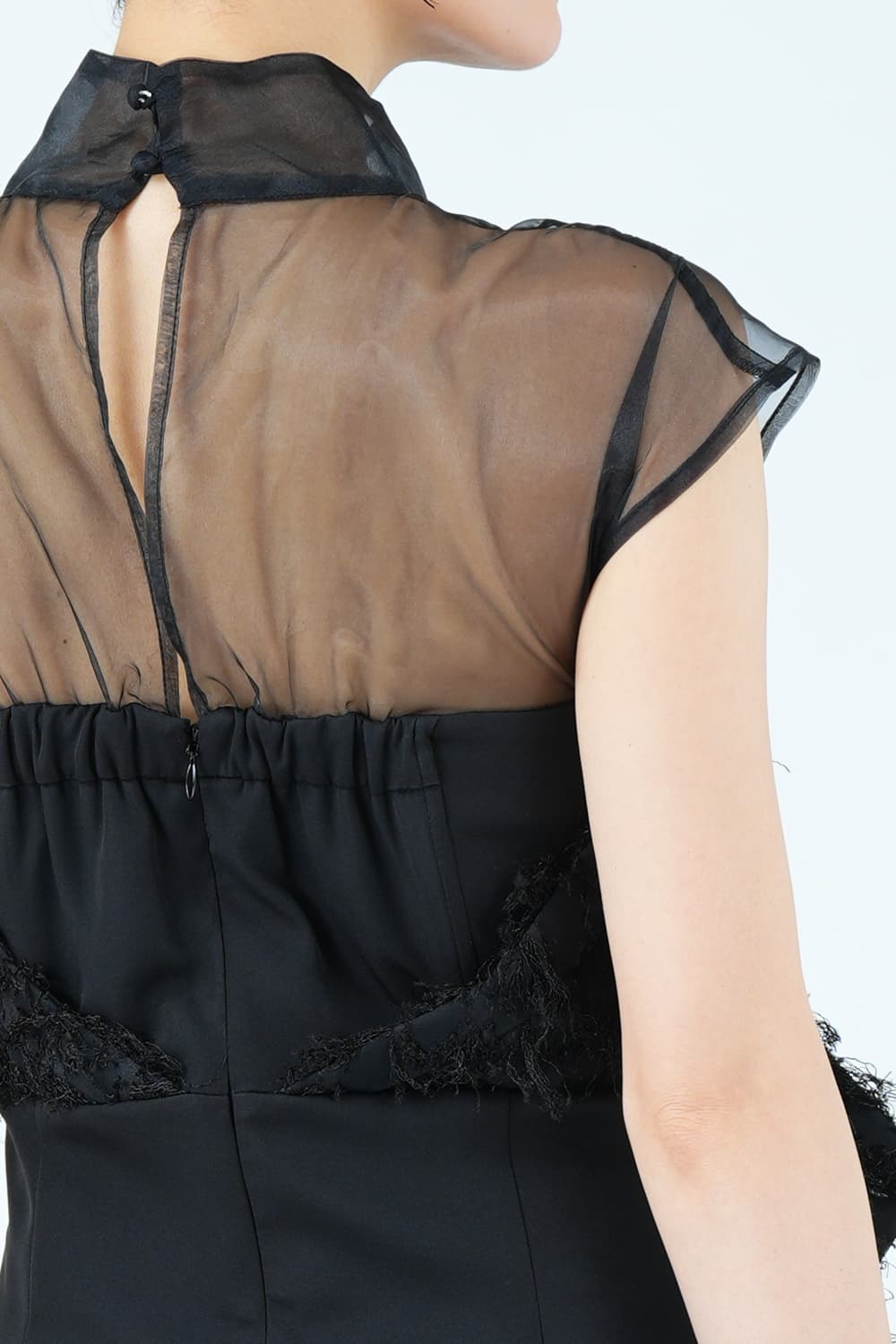 カットジャガードベアトップ風ブラックパンツドレス