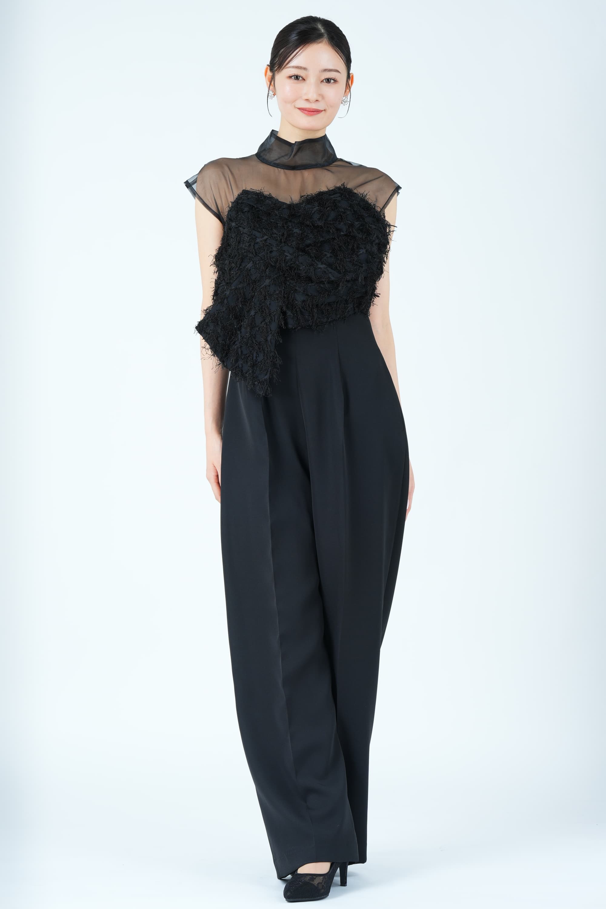 カットジャガードベアトップ風ブラックパンツドレス