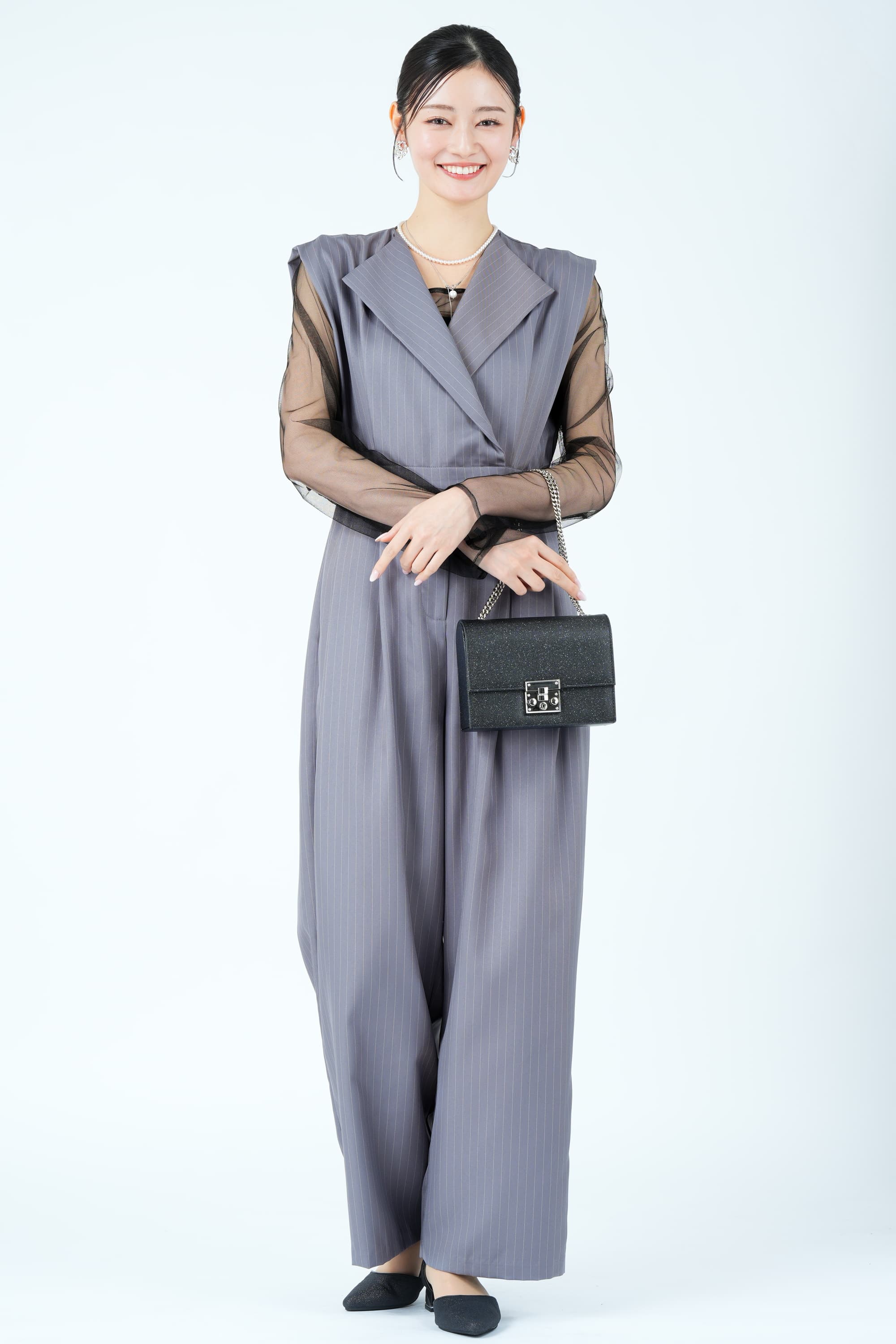 スタンドアウトカラーグレーストライプパンツドレス