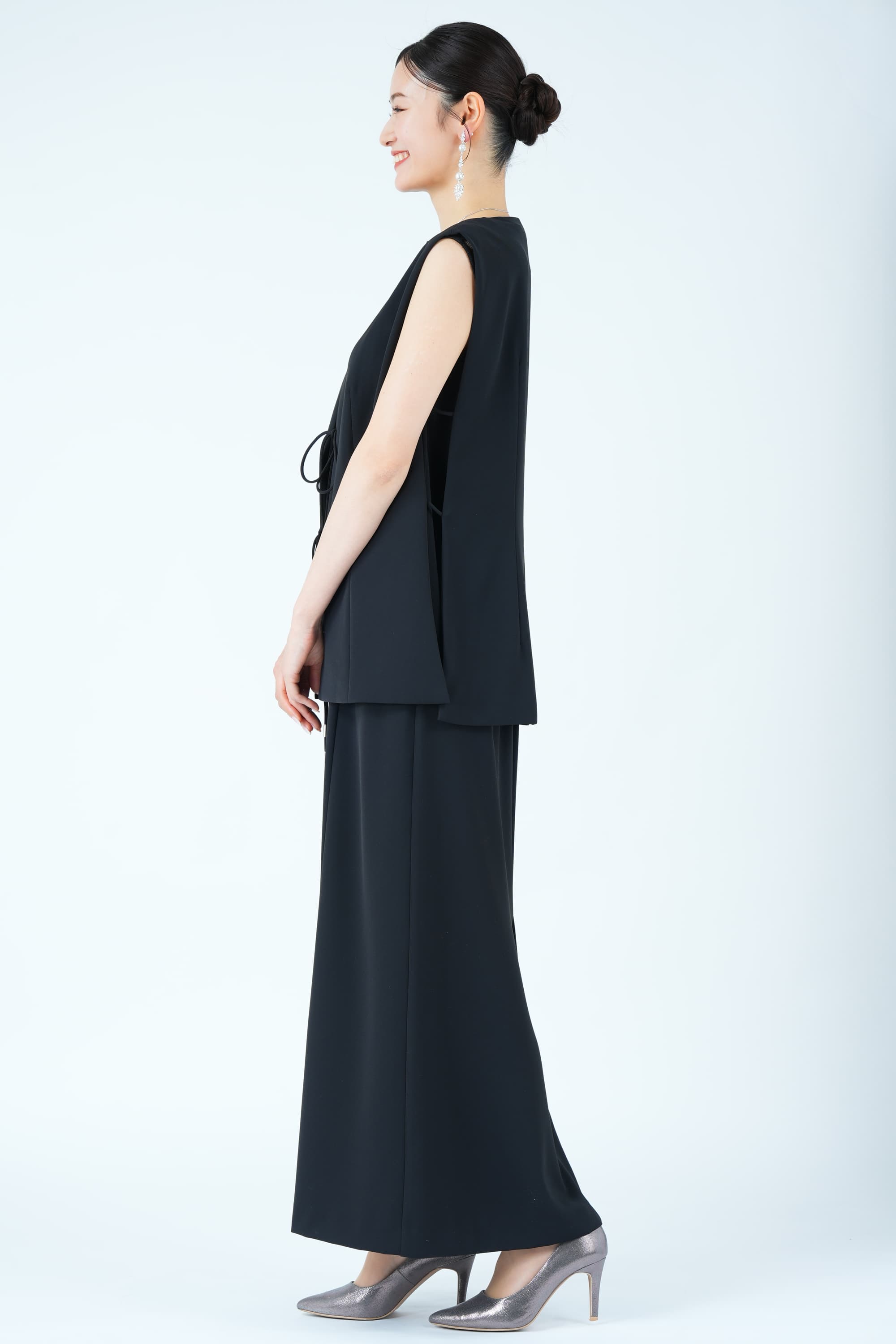 コードジレレイヤードブラックドレス