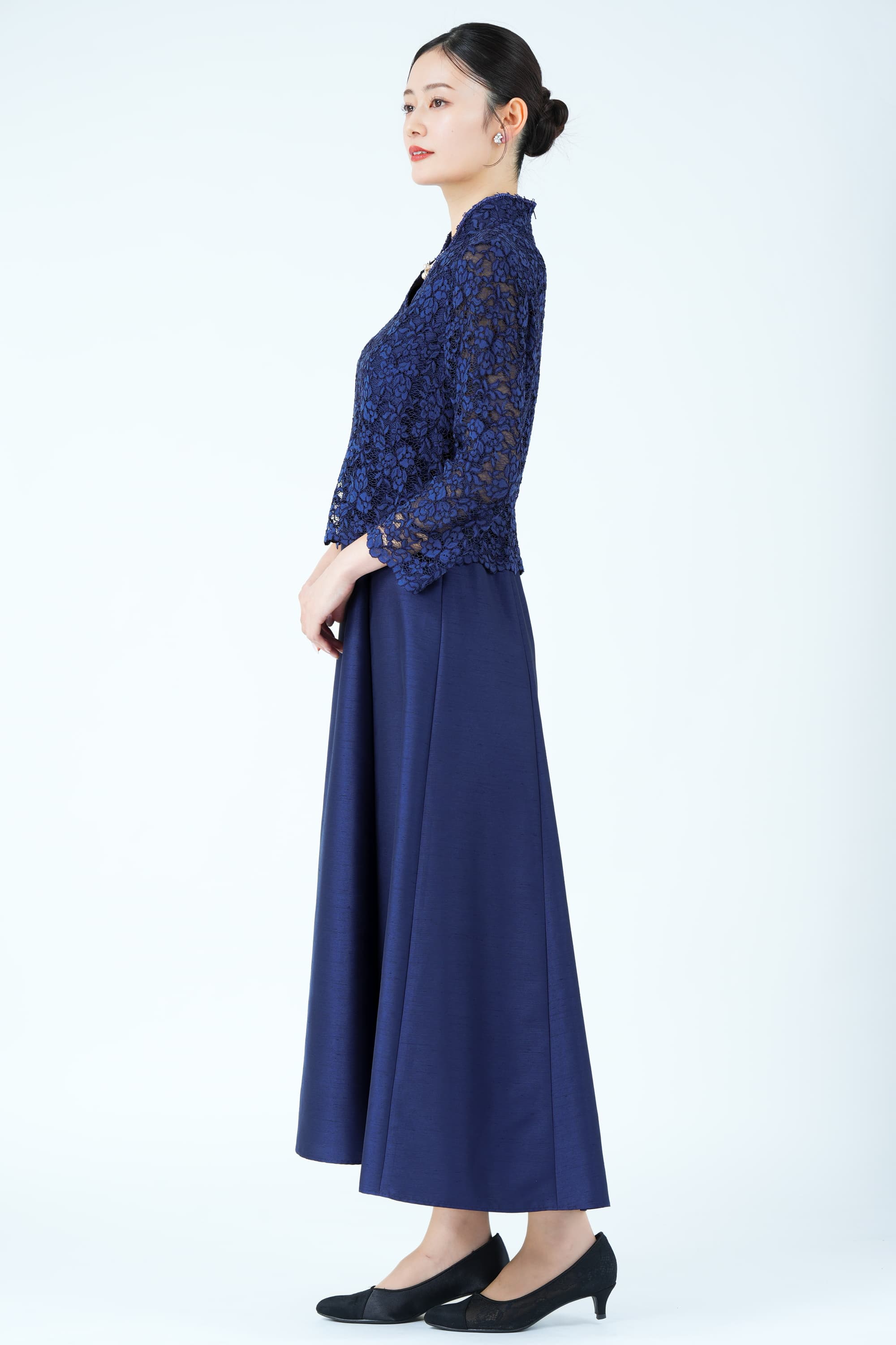 フラワーレース切り替えシャンタンネイビードレス