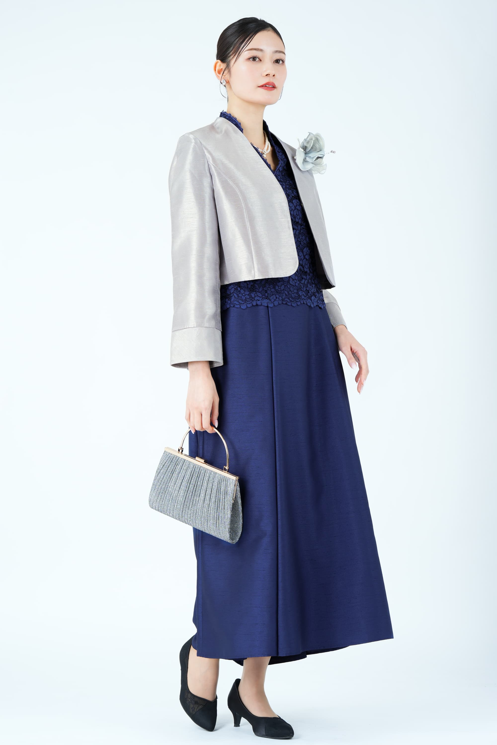 フラワーレース切り替えシャンタンネイビードレス