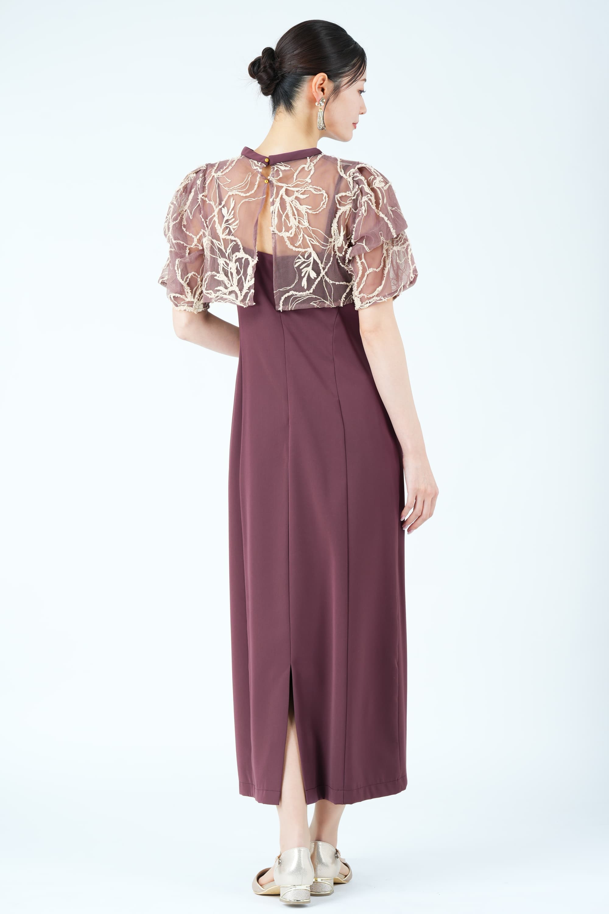 フラワーモール刺繍ボレロ&times;ボルドードレス