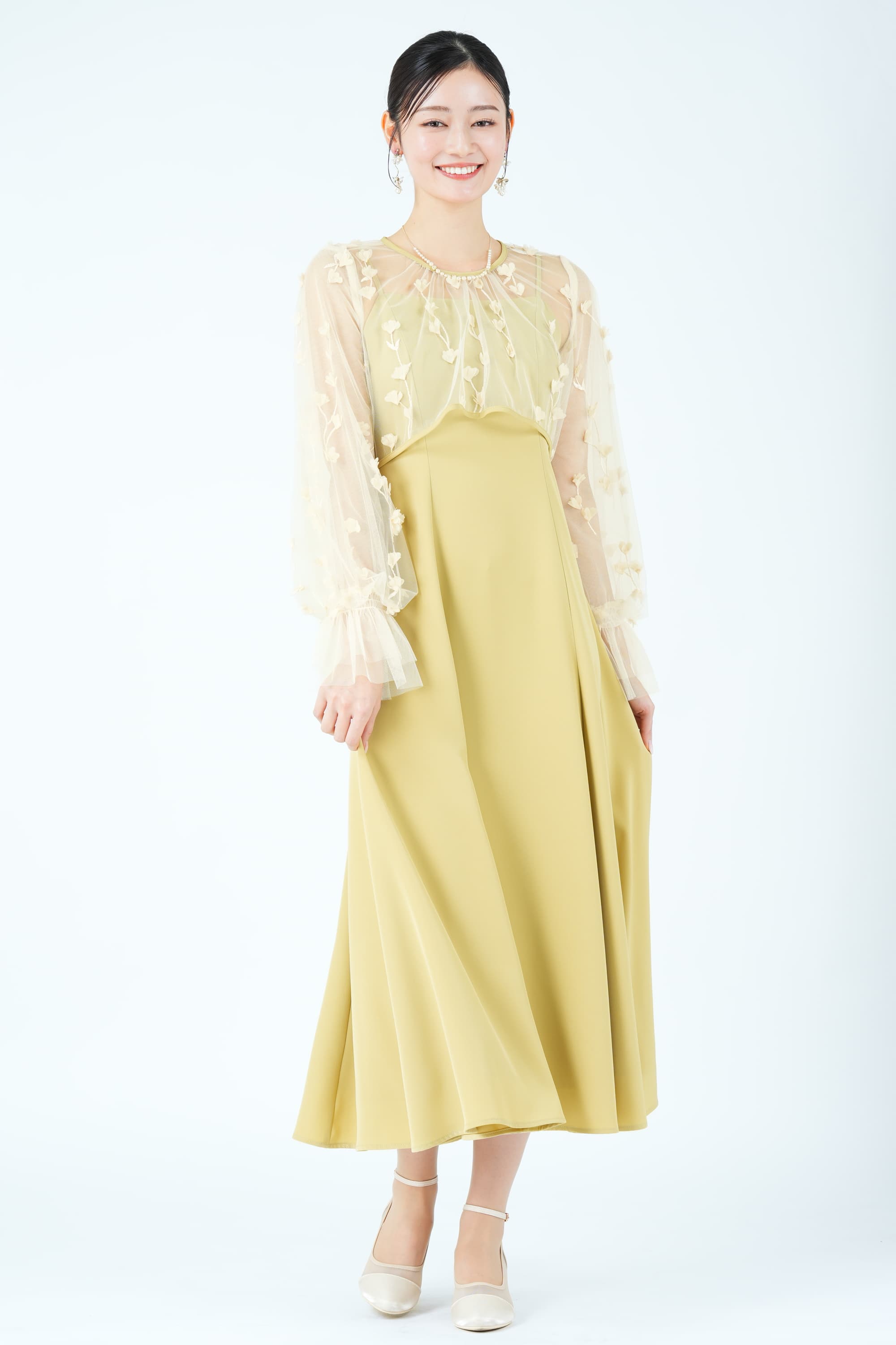 立体フラワー刺繍レイヤードイエロードレス
