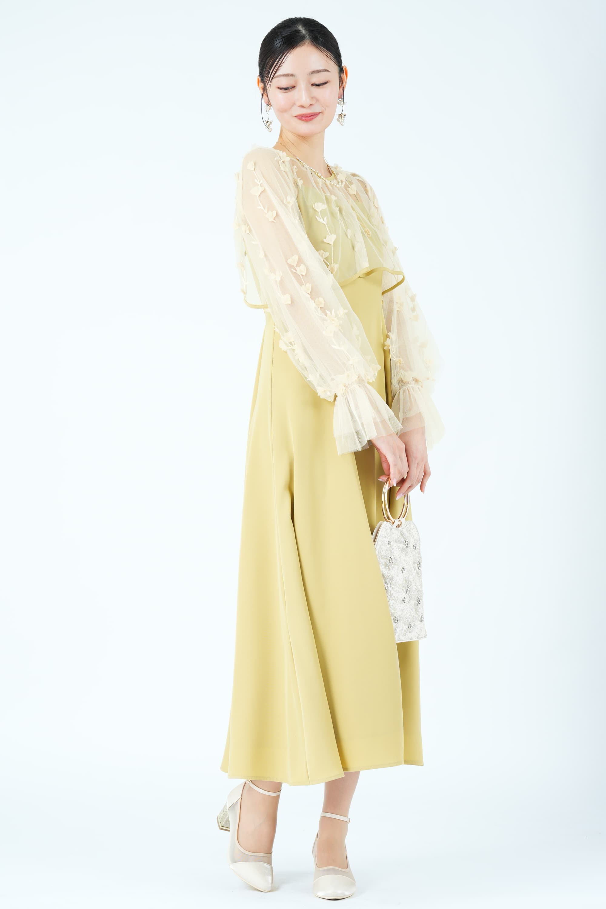立体フラワー刺繍レイヤードイエロードレス