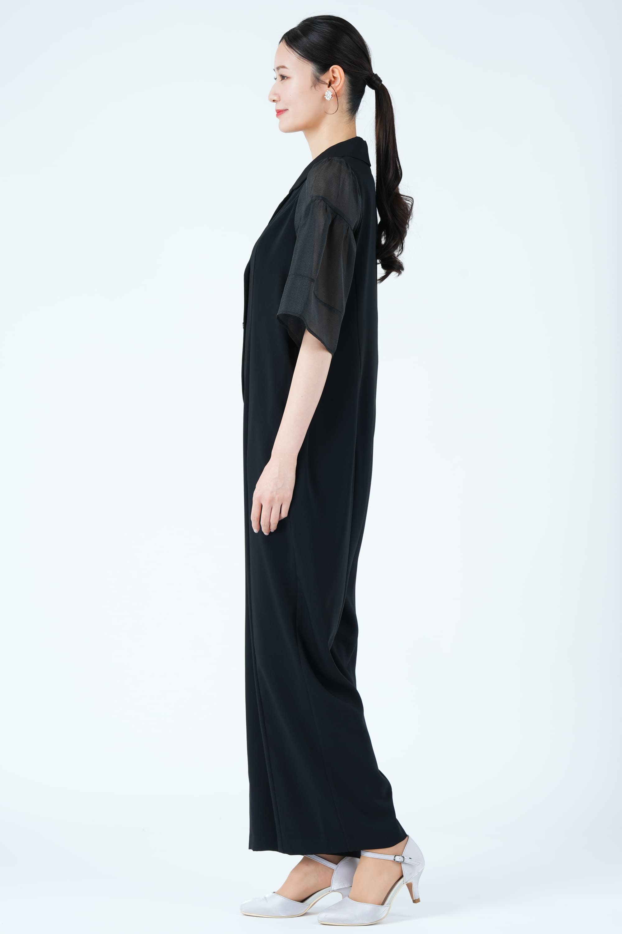 ジャケットライクシアー袖ブラックパンツドレス