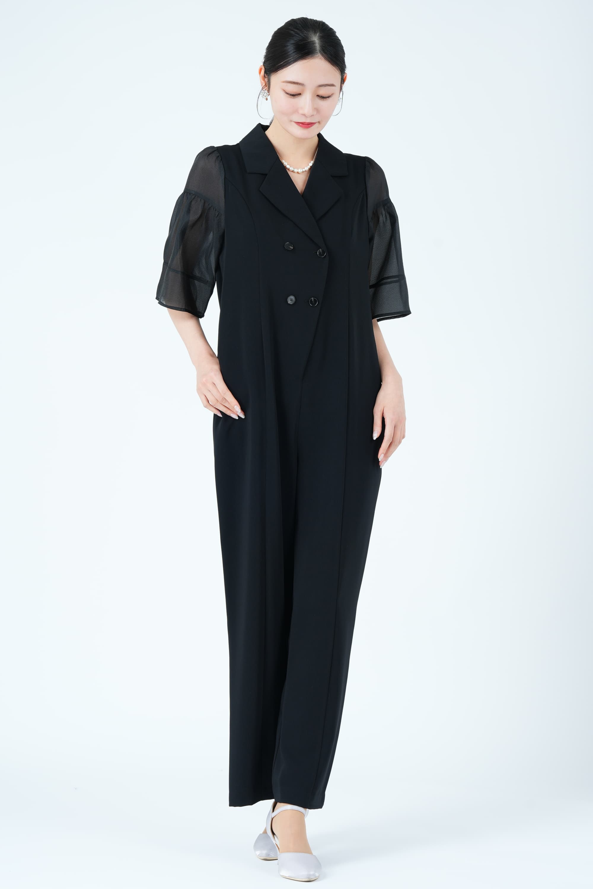 ジャケットライクシアー袖ブラックパンツドレス
