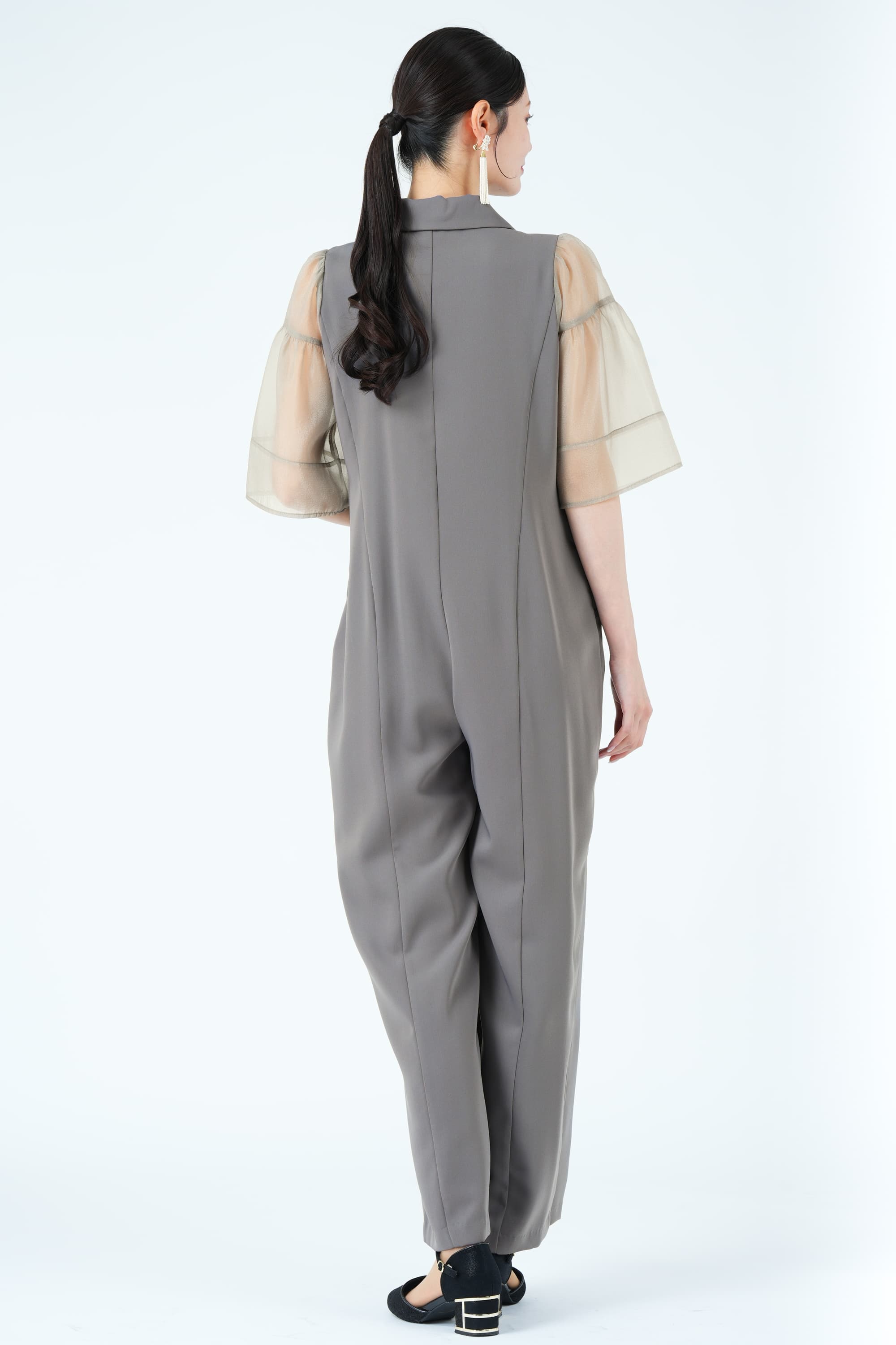ジャケットライクシアー袖グレーパンツドレス