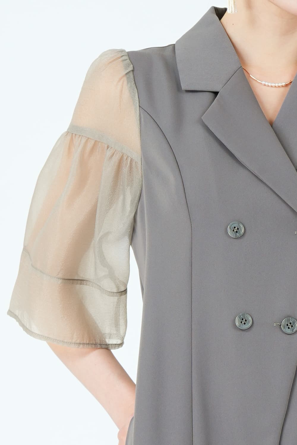 ジャケットライクシアー袖グレーパンツドレス