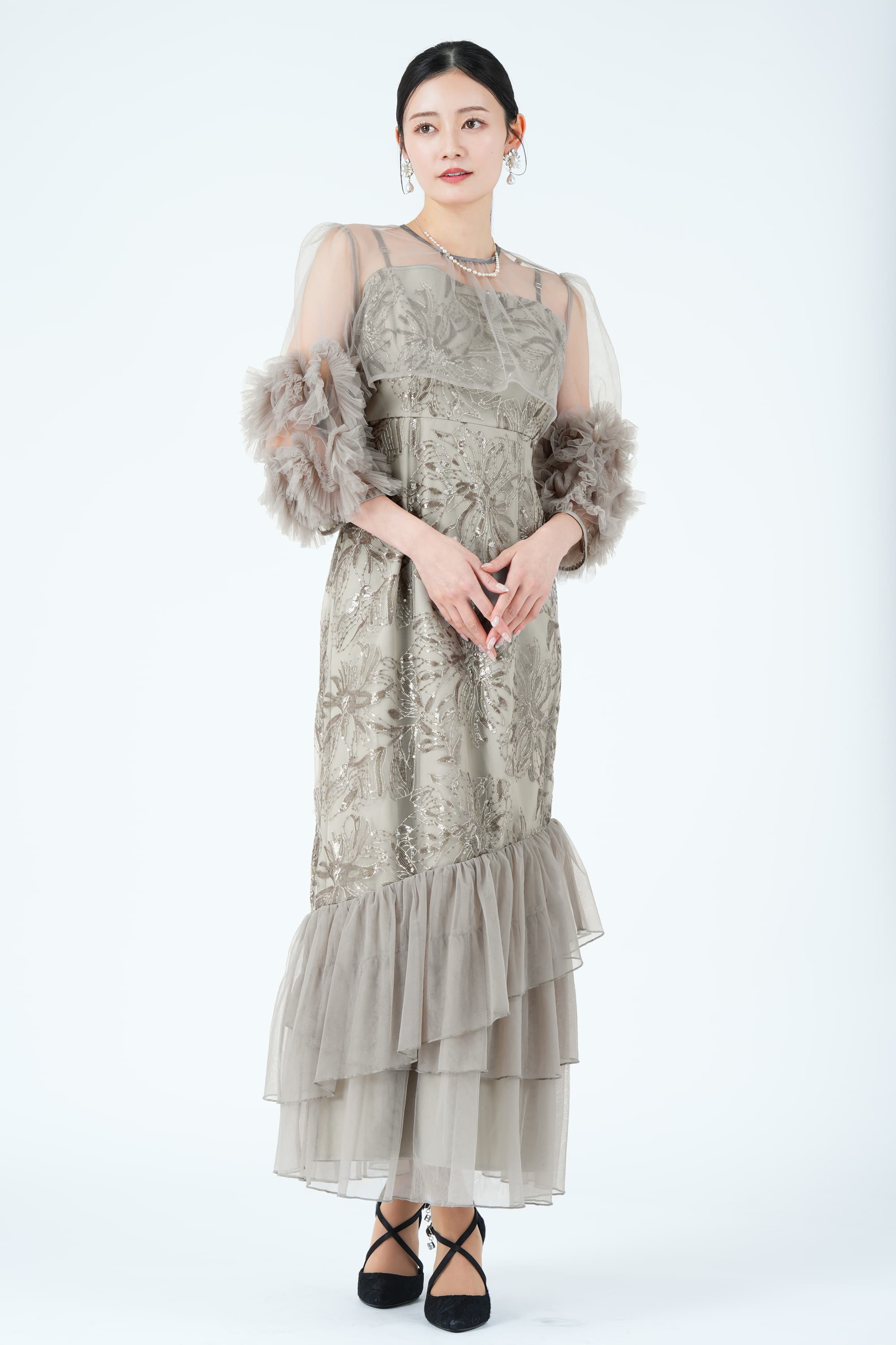 スパンコール刺繍フリルマーメイドグレードレス