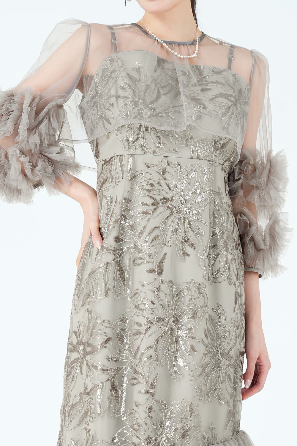 スパンコール刺繍フリルマーメイドグレードレス