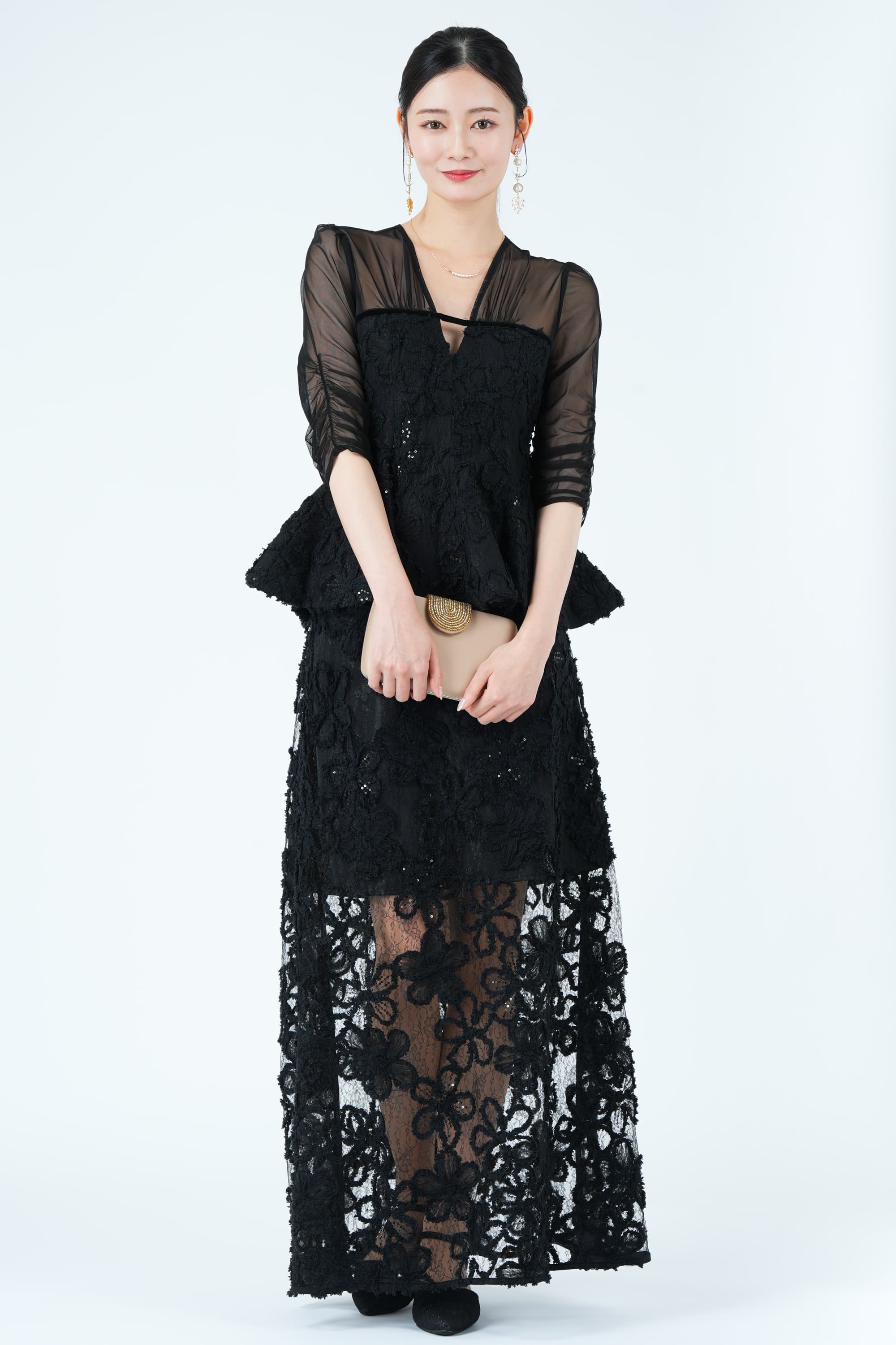 花柄レースペプラムシアーヘムブラックドレス