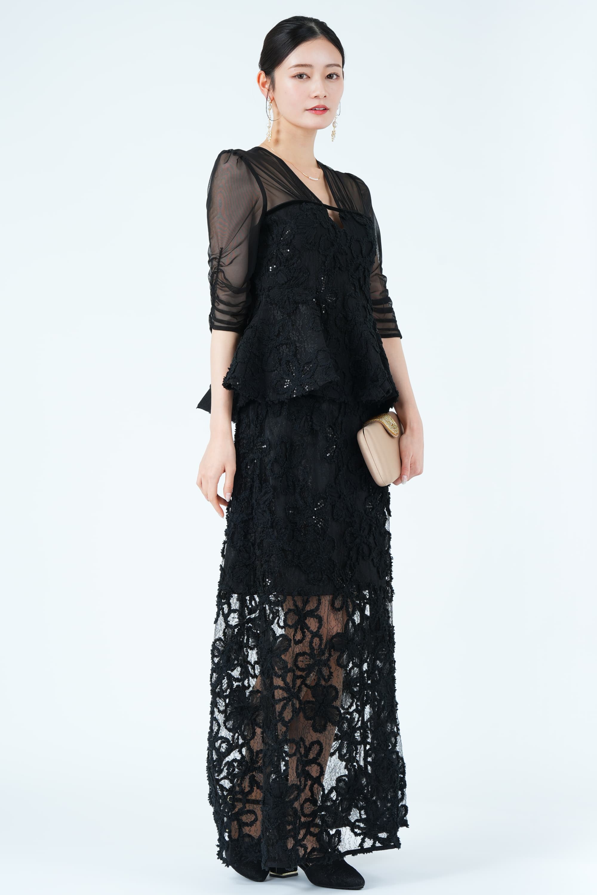 花柄レースペプラムシアーヘムブラックドレス