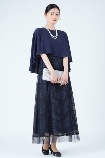LACOUPE シフォンケープ×コード刺繍ネイビードレス (LL〜3L) を