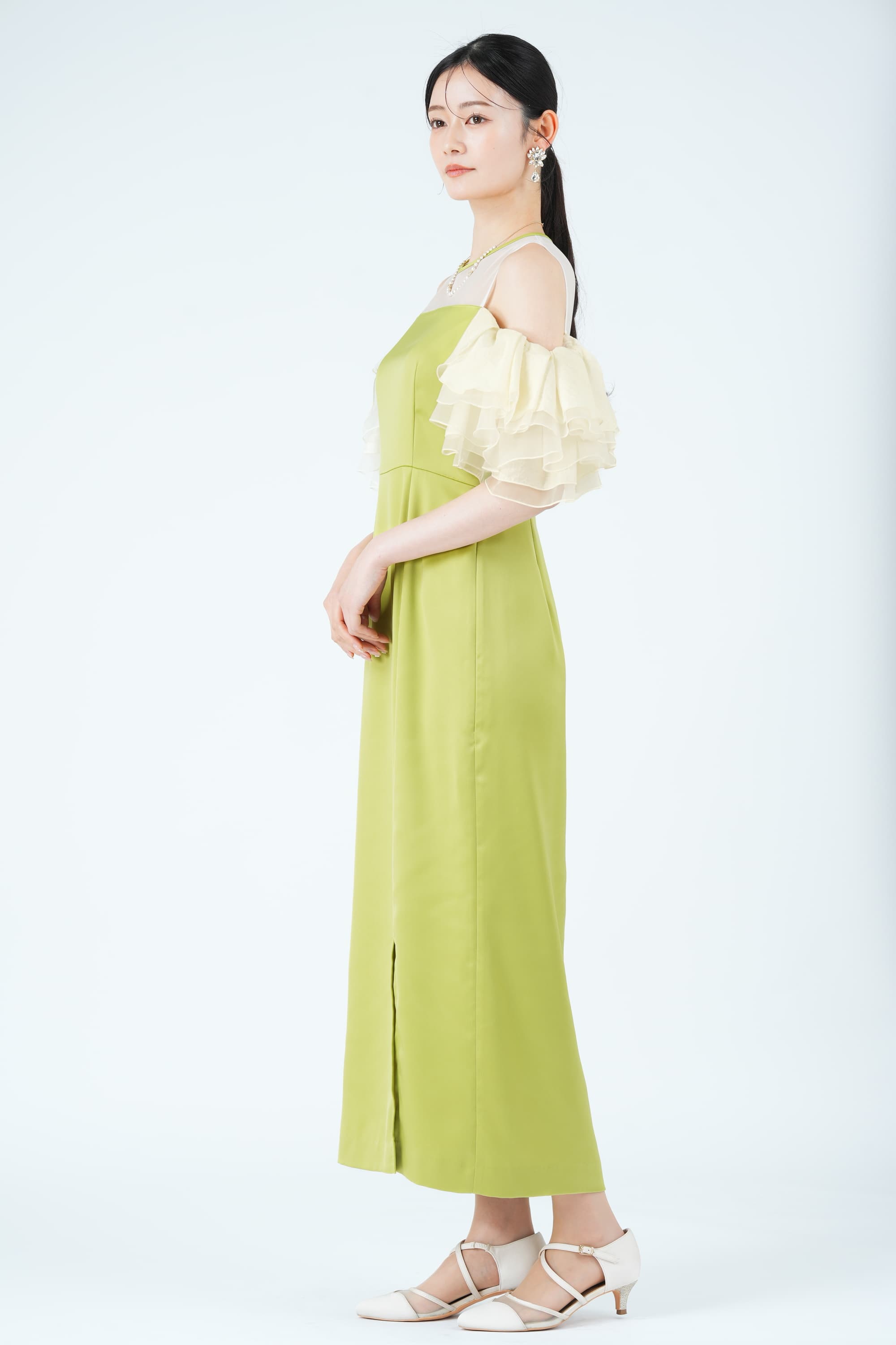 ボリュームラッフルスリーブオリーブドレス