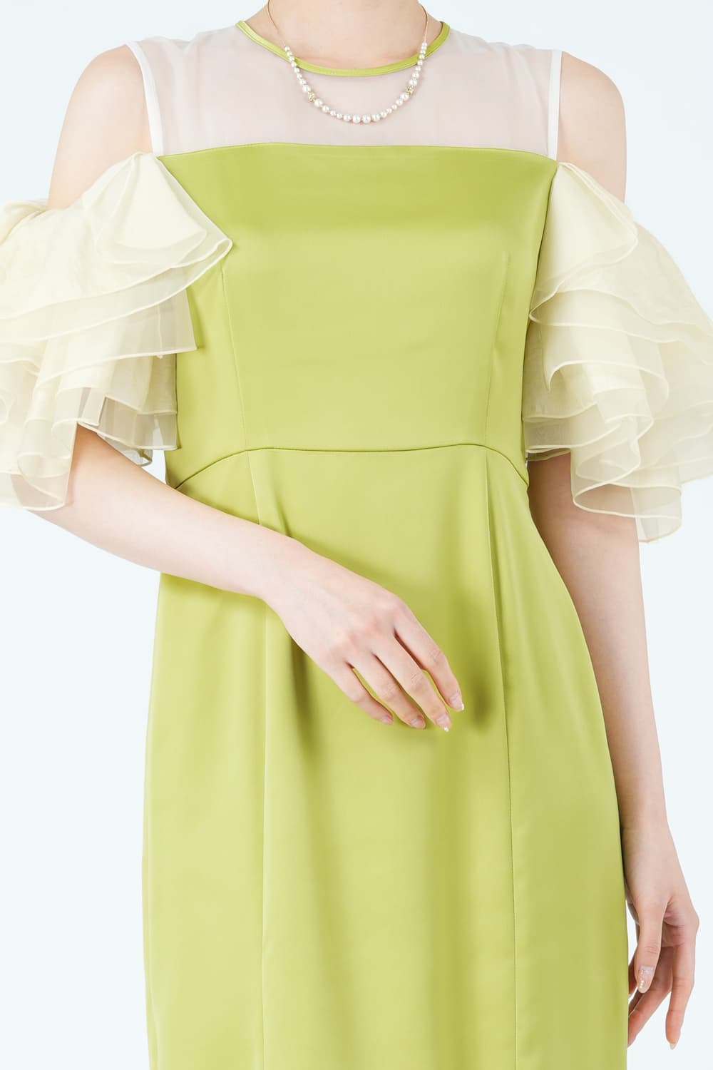 ボリュームラッフルスリーブオリーブドレス