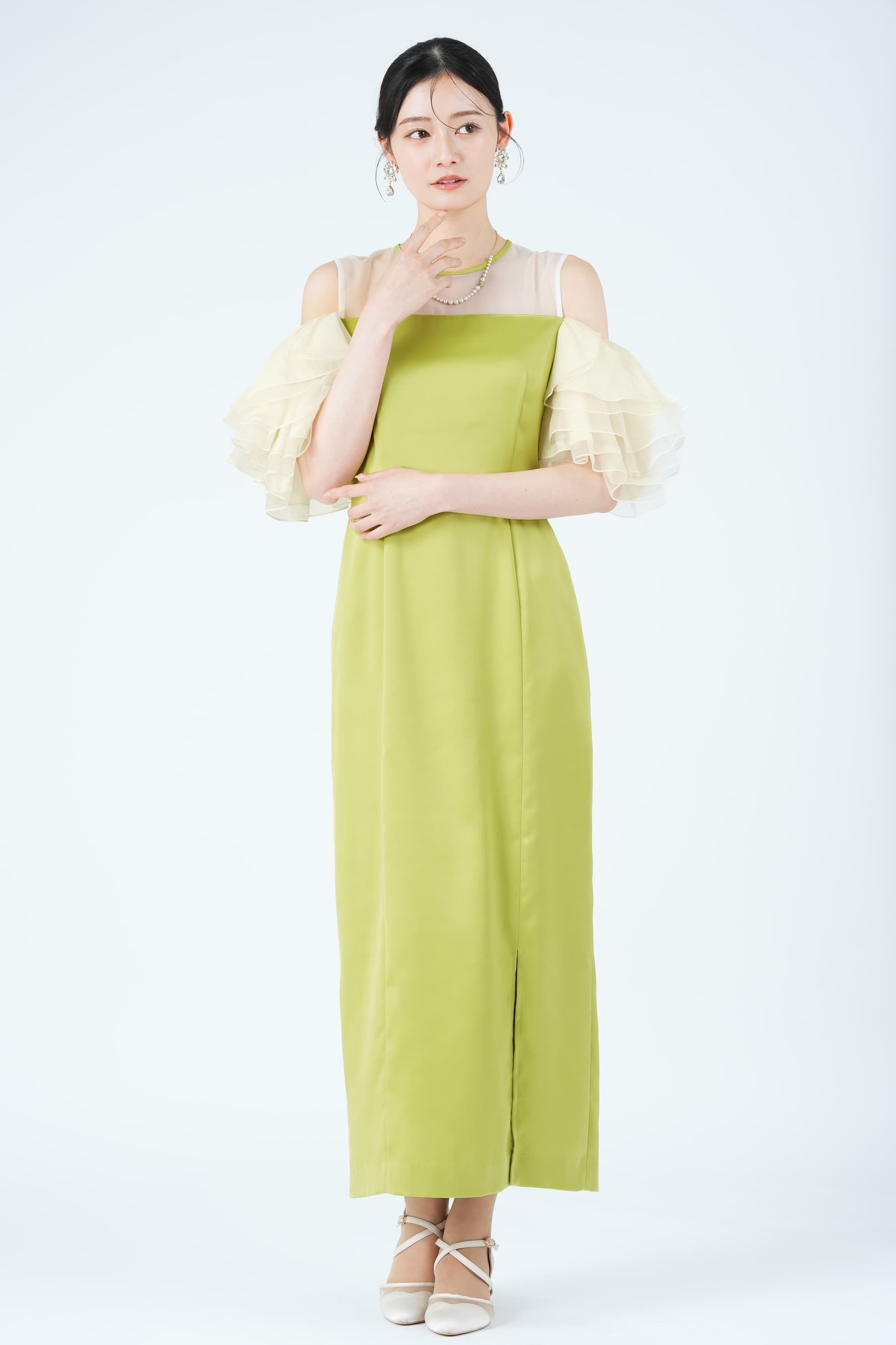 ボリュームラッフルスリーブオリーブドレス