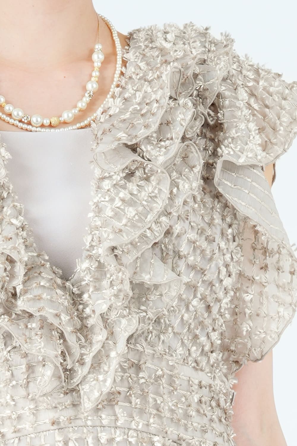 起毛フリンジフリルグレージュドレス