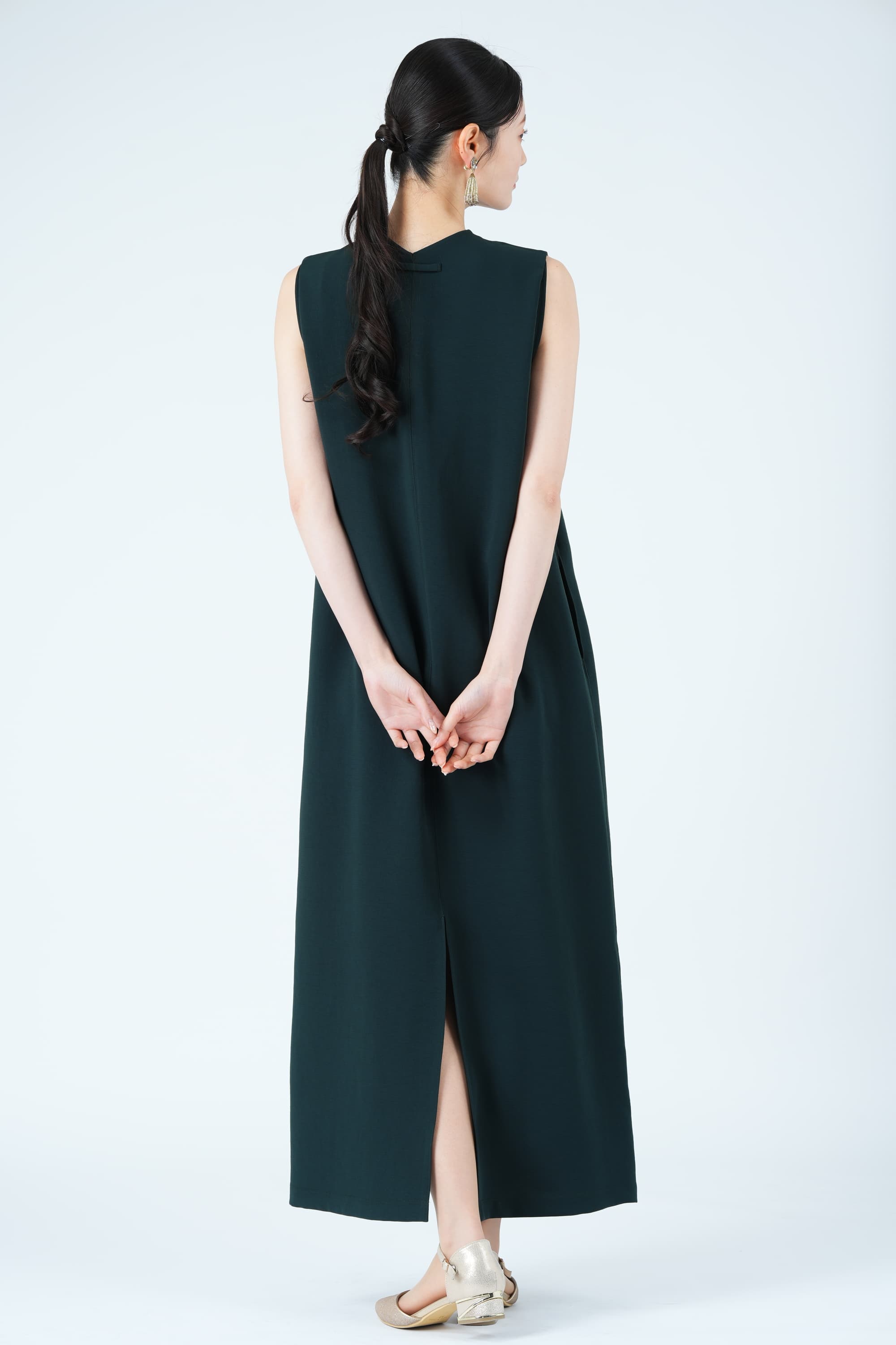 フロントジップダークグリーンドレス
