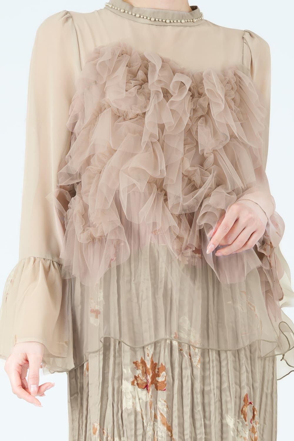 ニュアンスフラワー柄プリーツピンクベージュドレス