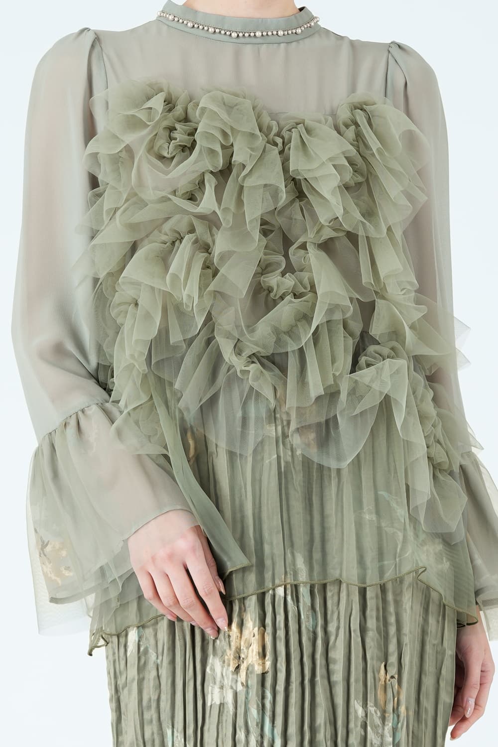 ニュアンスフラワー柄プリーツグリーンドレス