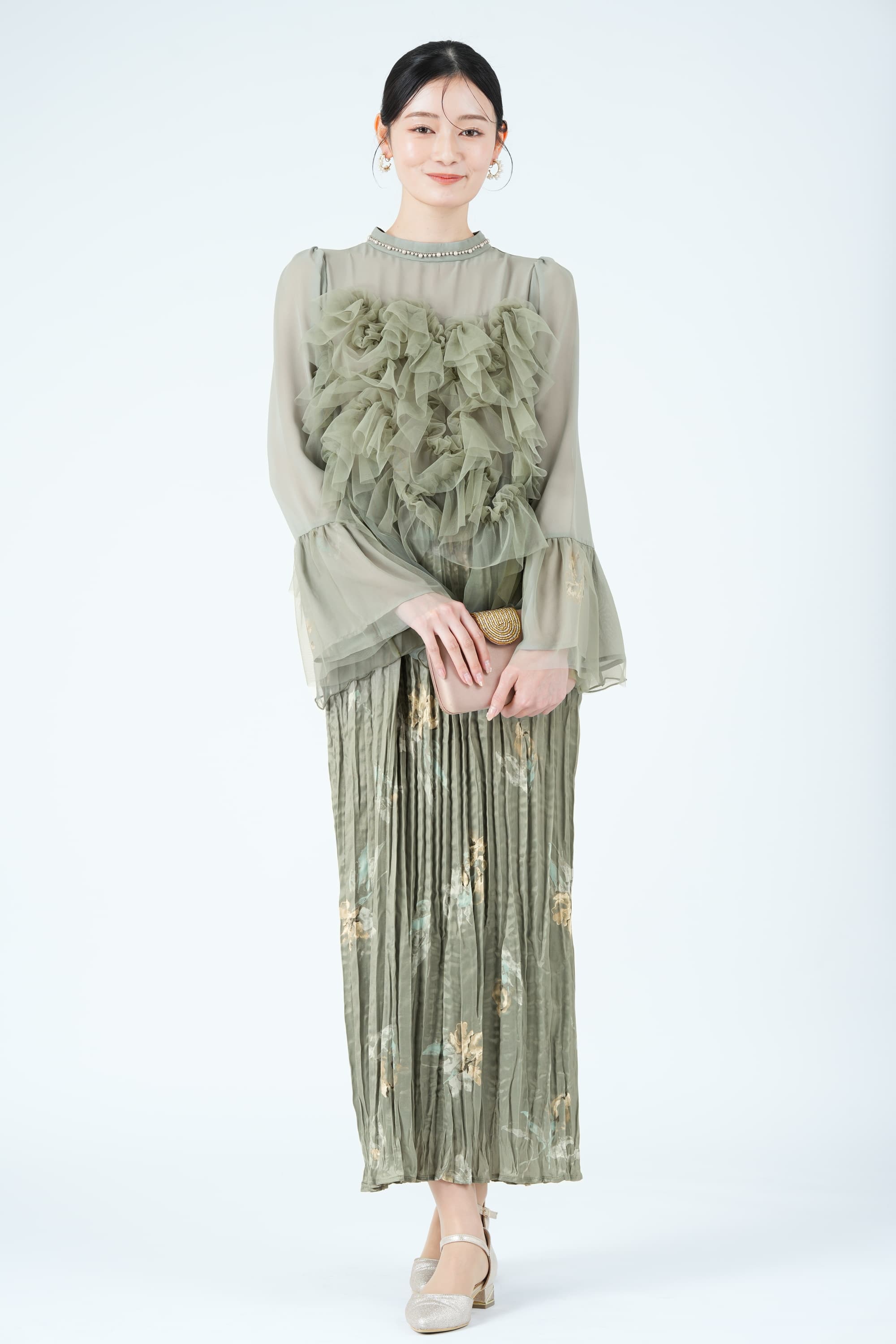 ニュアンスフラワー柄プリーツグリーンドレス