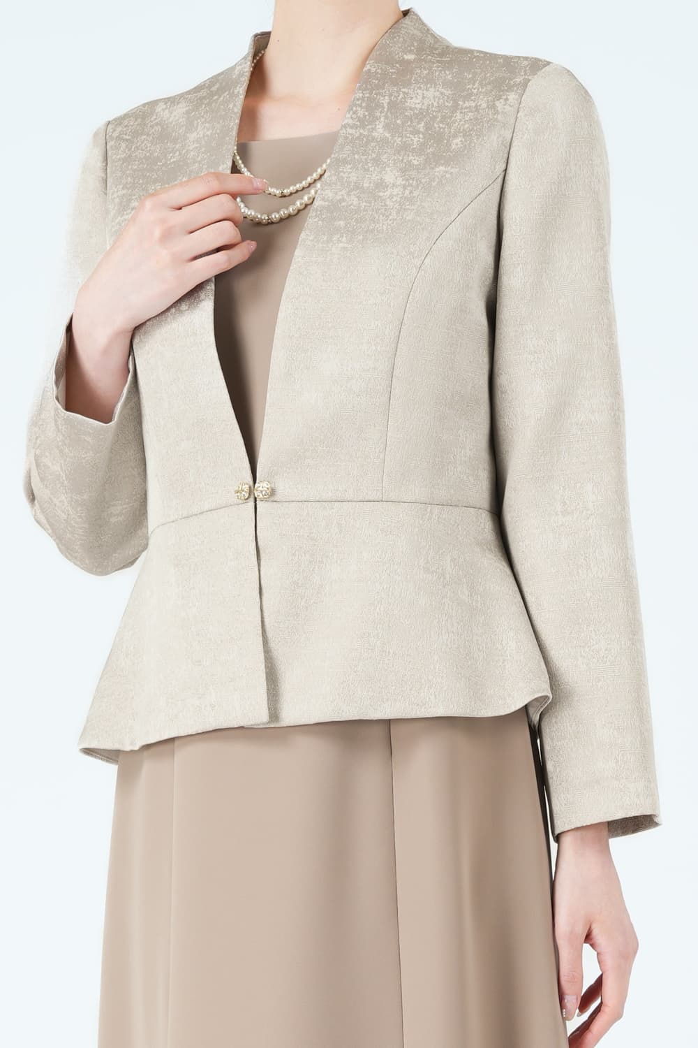 ジャガード織りジャケットドッキングベージュドレス