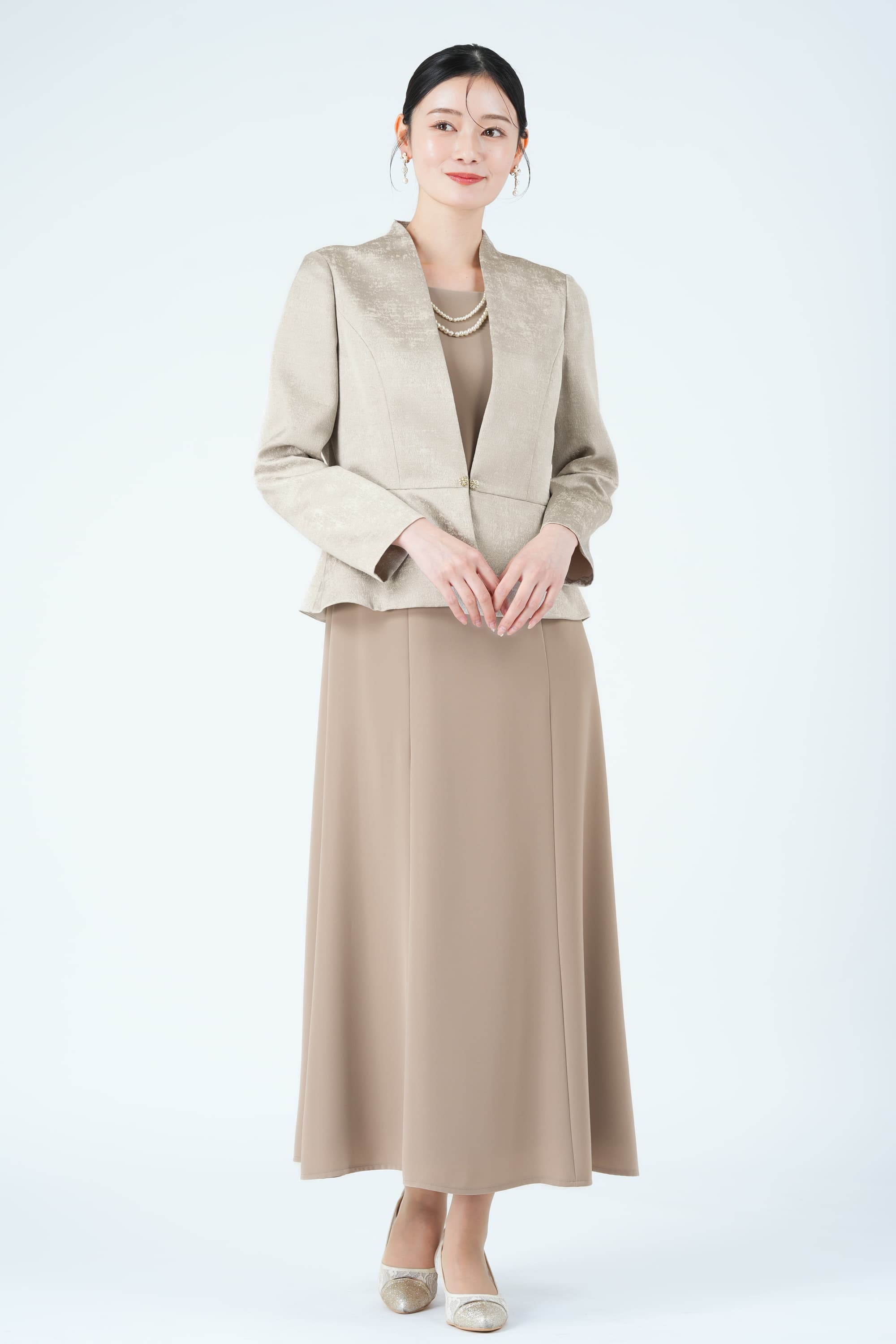 ジャガード織りジャケットドッキングベージュドレス