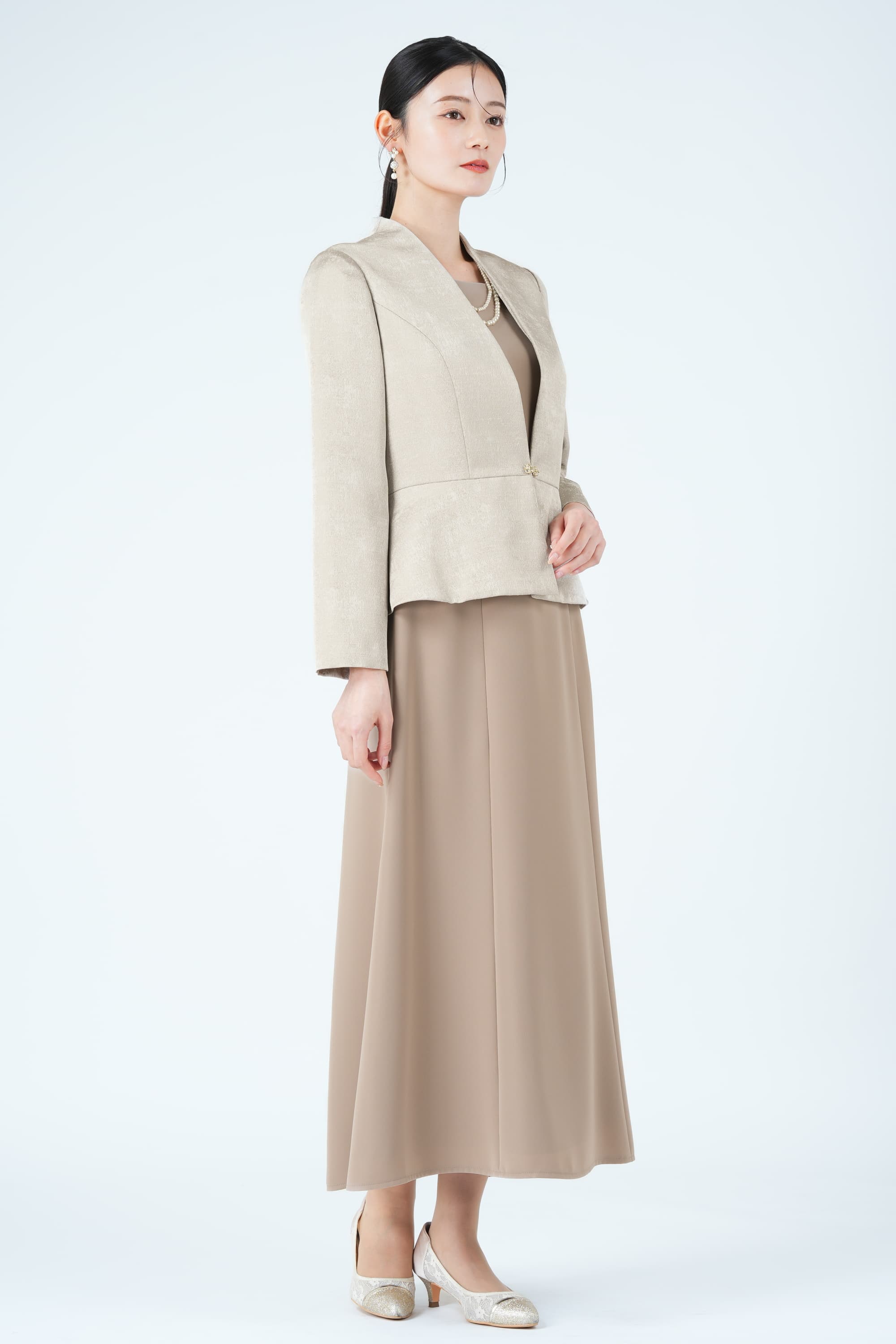 ジャガード織りジャケットドッキングベージュドレス