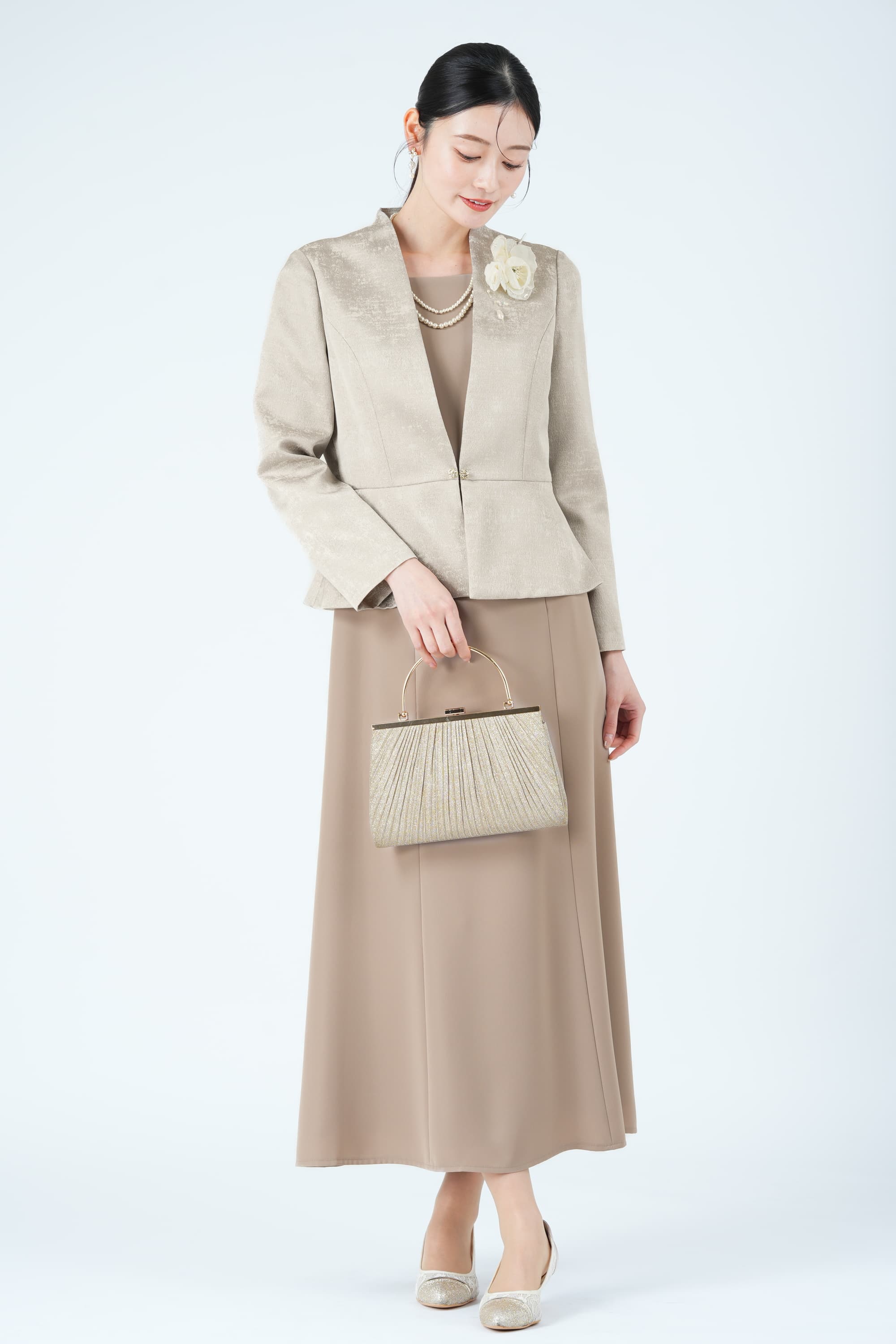 ジャガード織りジャケットドッキングベージュドレス