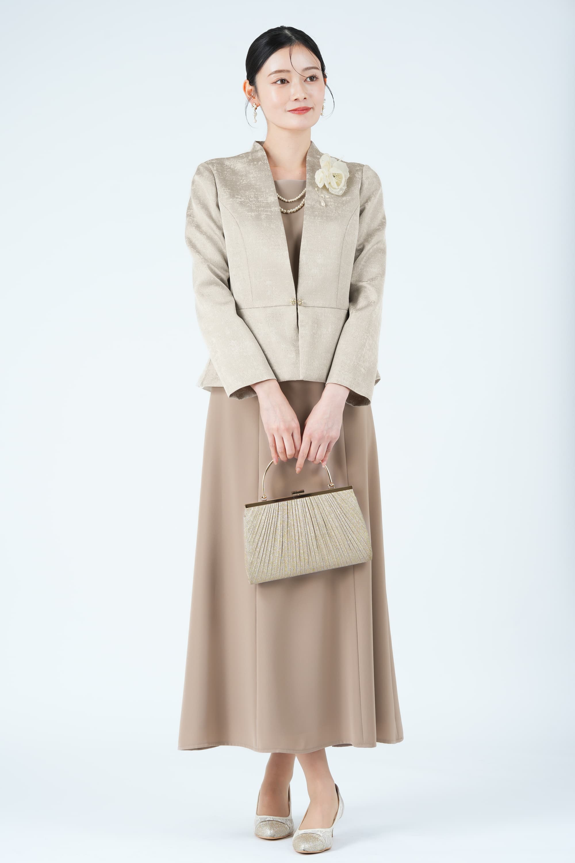 ジャガード織りジャケットドッキングベージュドレス