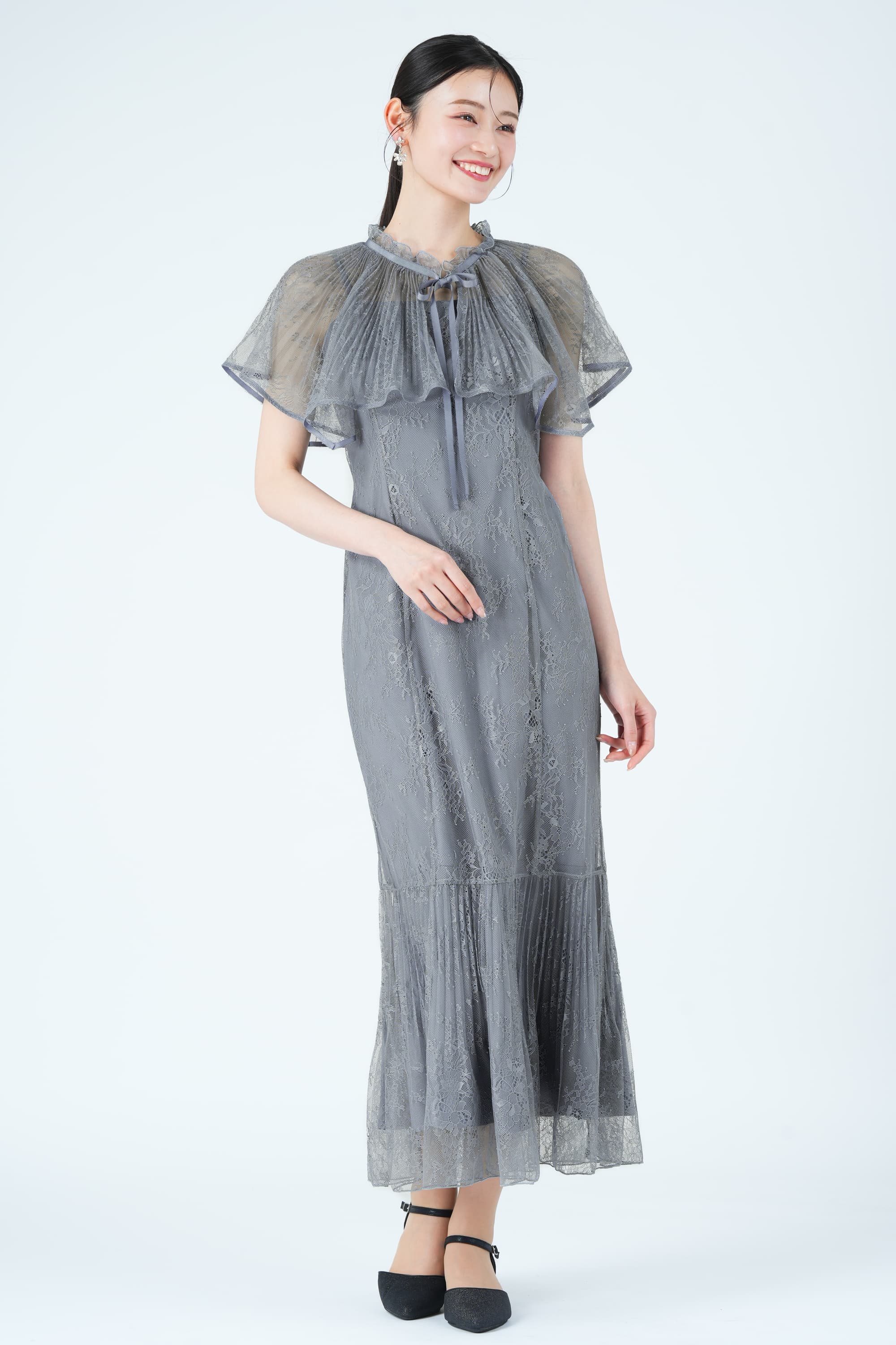 フローラルレースケープ&times;マーメイドブルーグレードレス