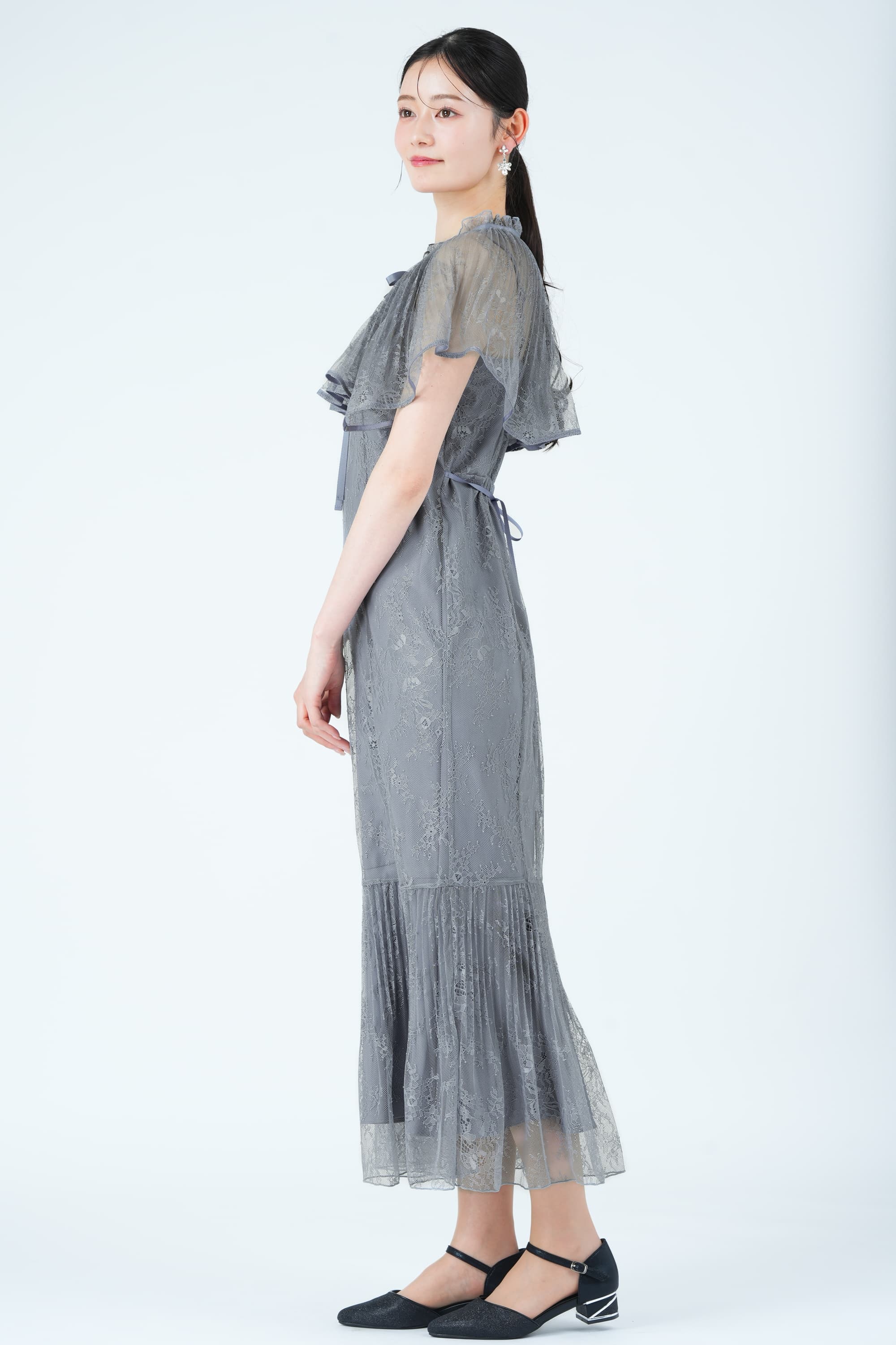 フローラルレースケープ&times;マーメイドブルーグレードレス