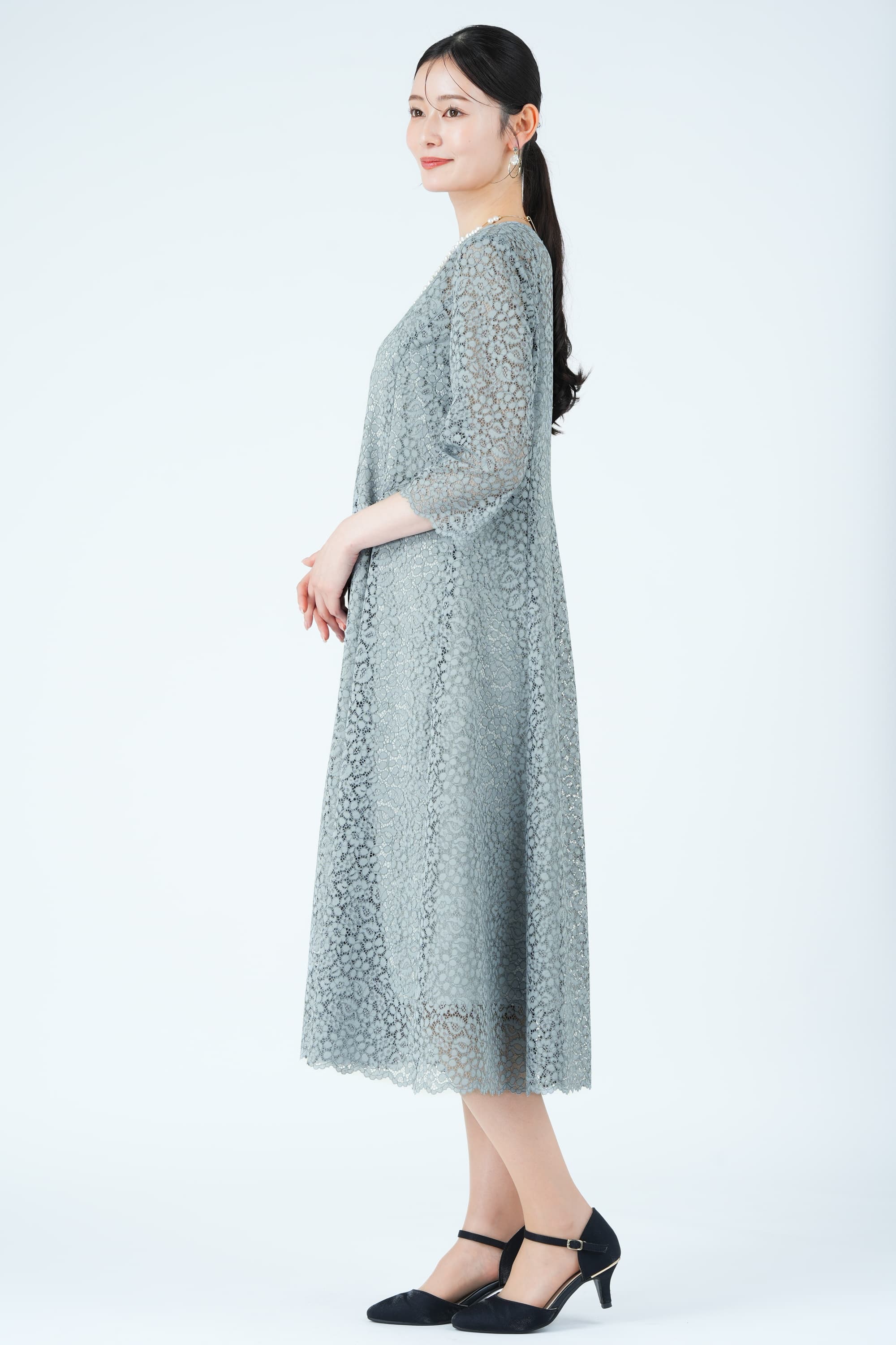 フラワー総レースフレアブルードレス