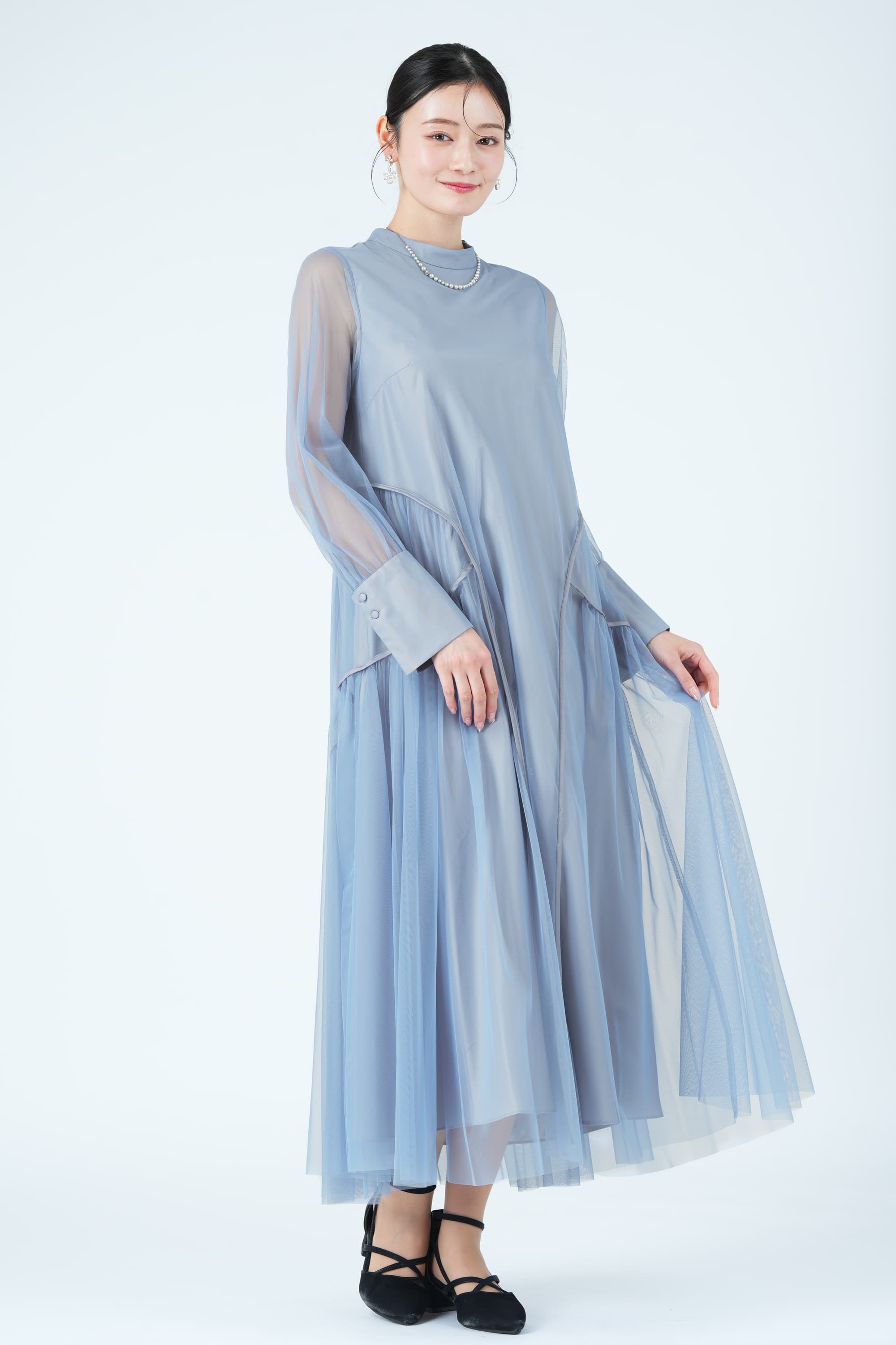 ANDRESD 総チュール×パイピングブルードレス (L) をレンタル - 結婚式