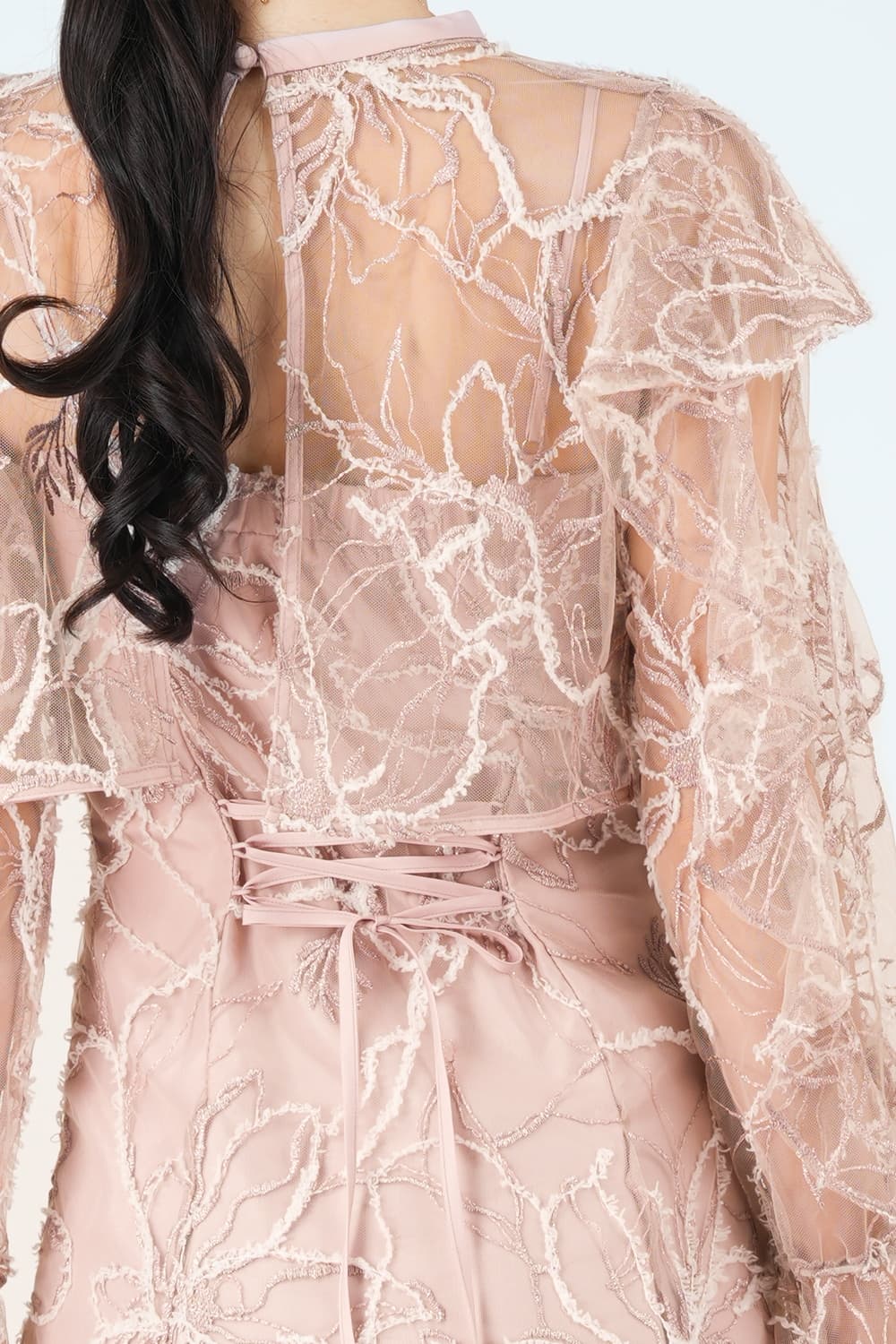 フェザーレースレイヤードピンクドレス