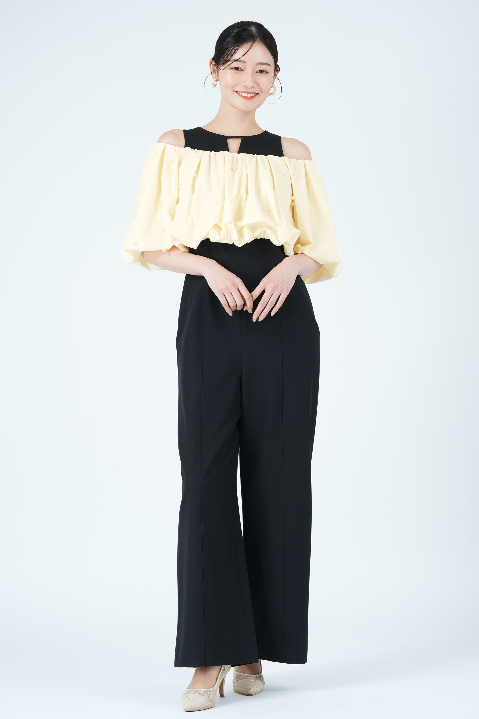 パール付きオフショルスリーブブラックパンツドレス