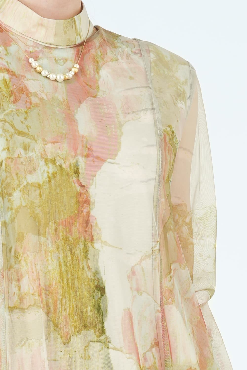 アート柄ライトベージュドレス