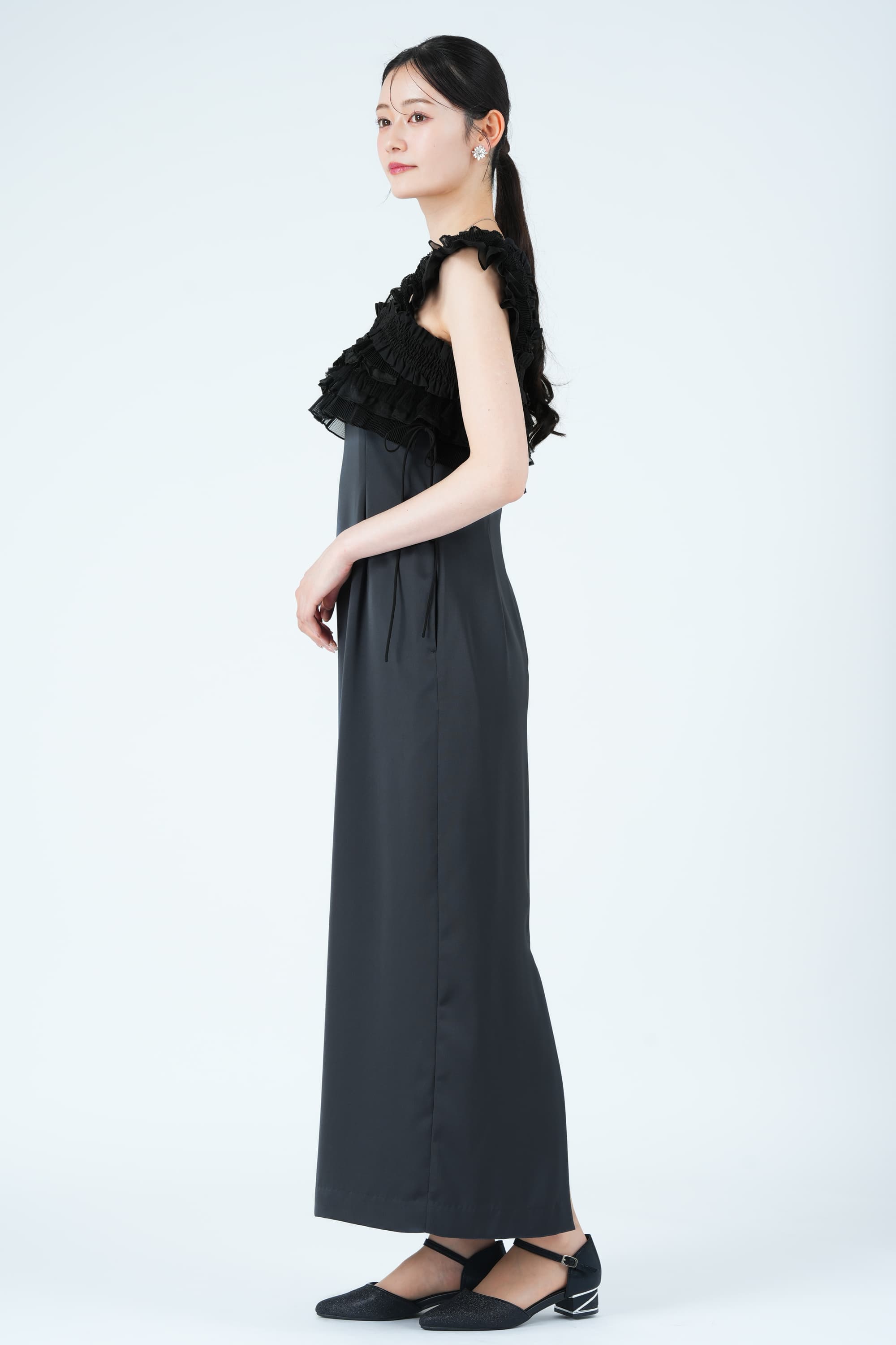 ミックステクスチャービスチェ&times;チャコールグレードレス