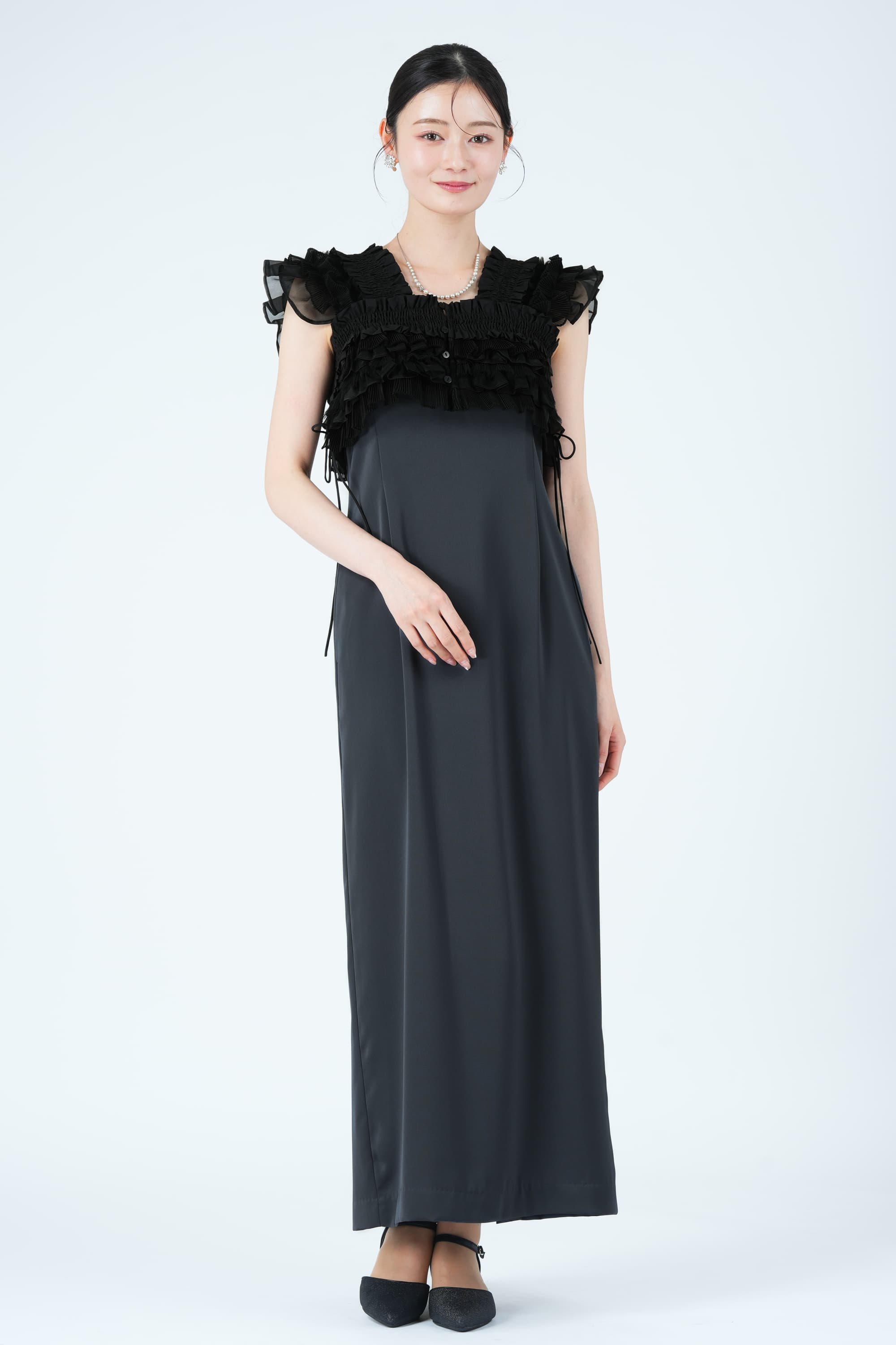 ミックステクスチャービスチェ&times;チャコールグレードレス