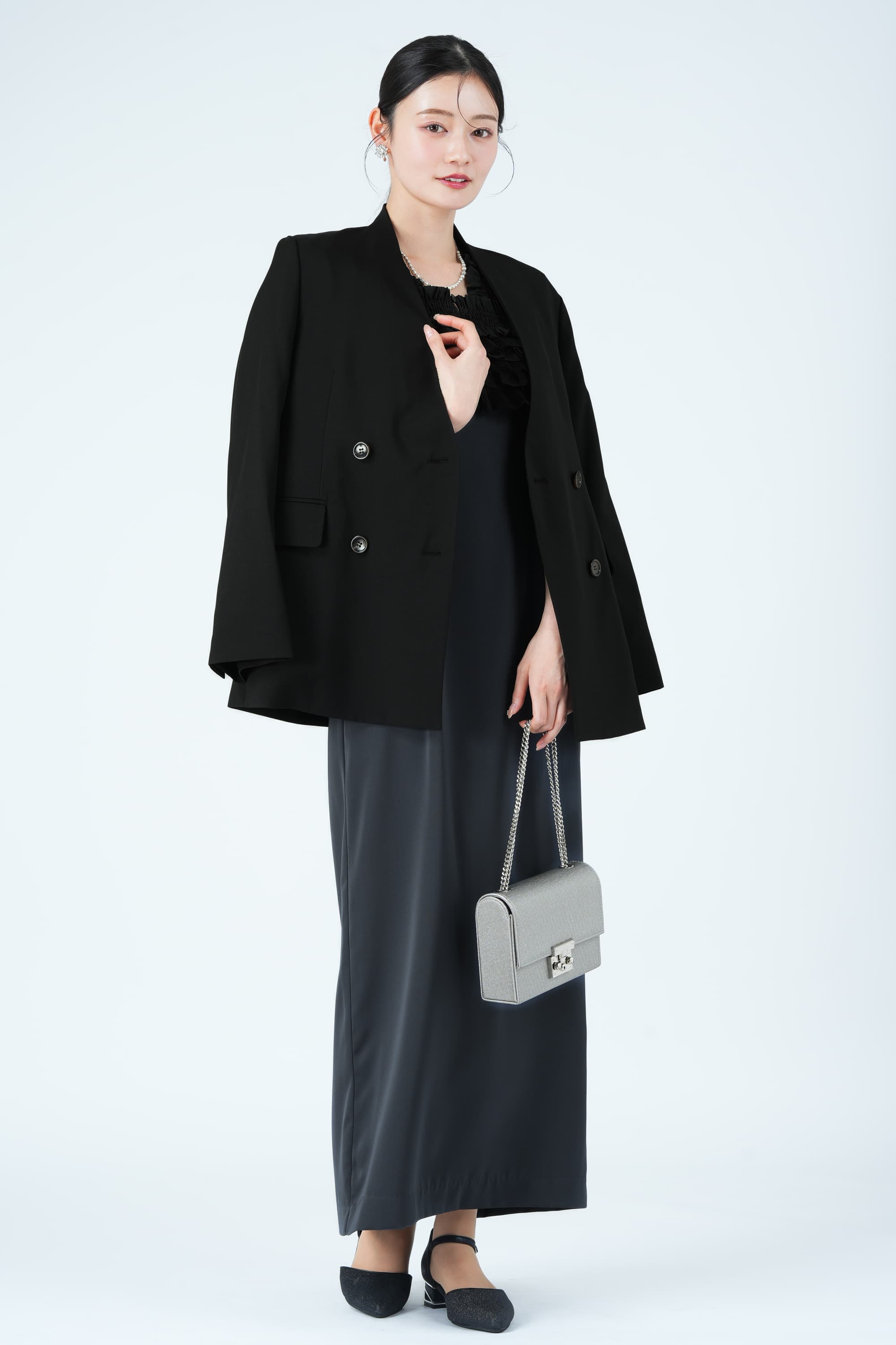 ミックステクスチャービスチェ&times;チャコールグレードレス