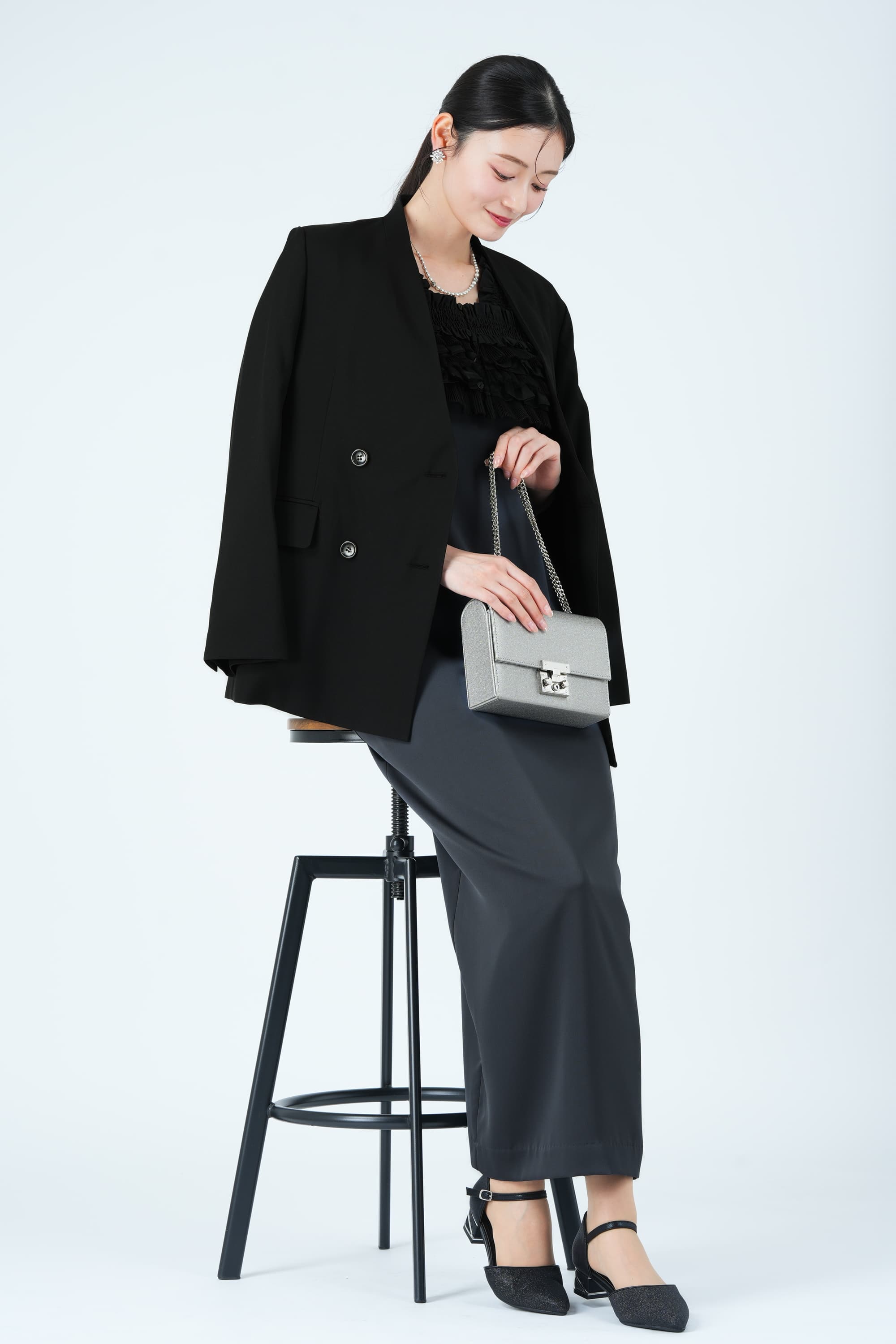 ミックステクスチャービスチェ&times;チャコールグレードレス