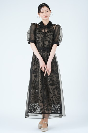花モチーフレースカラー&times;レイヤードブラックドレス